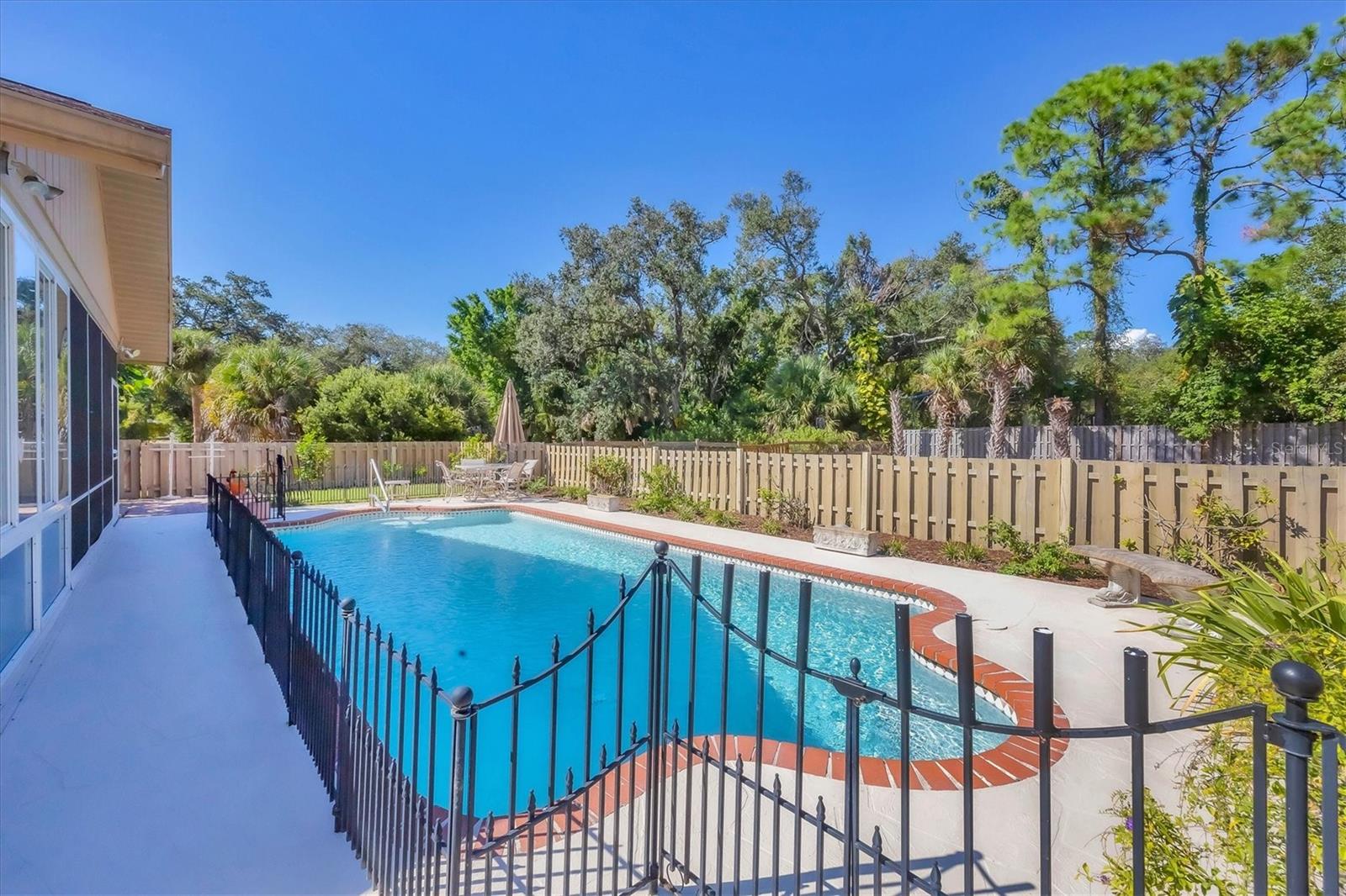 Image 37 of 55 For 2521 Northway Drive