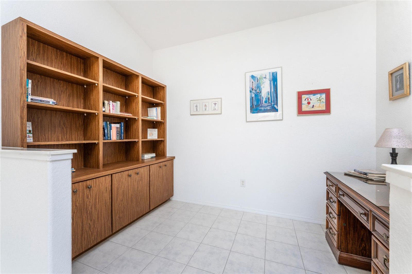 Image 15 of 74 For 7078 Lake Drive