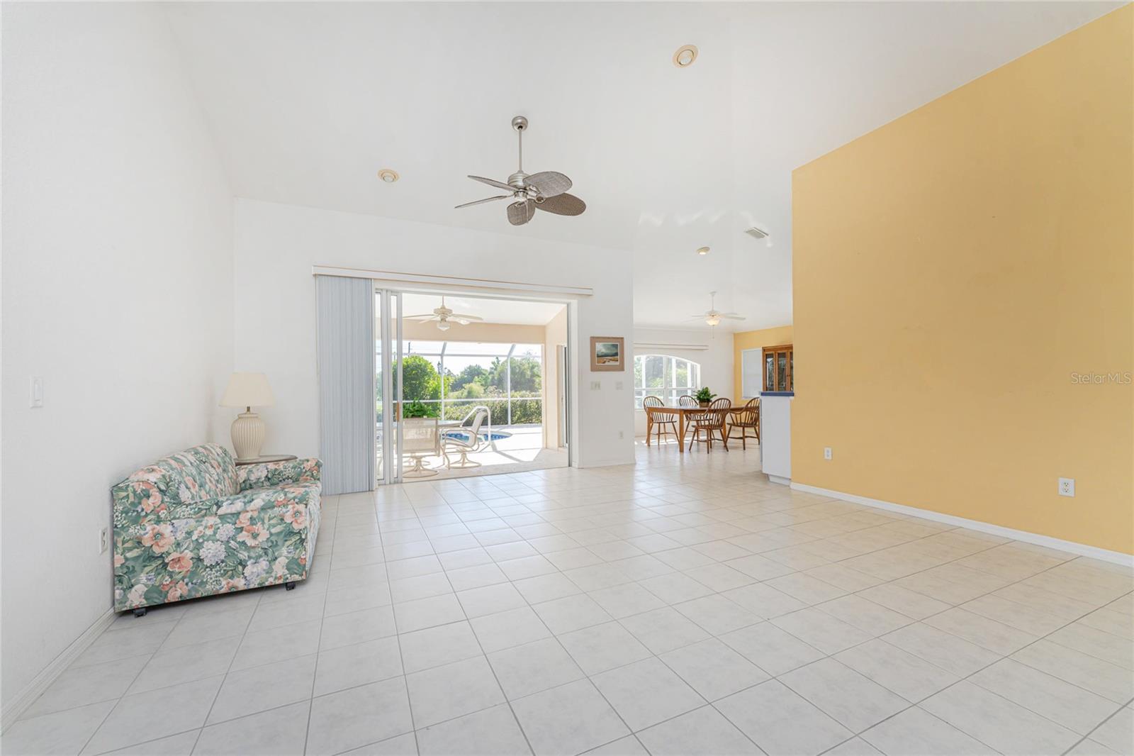 Image 4 of 74 For 7078 Lake Drive