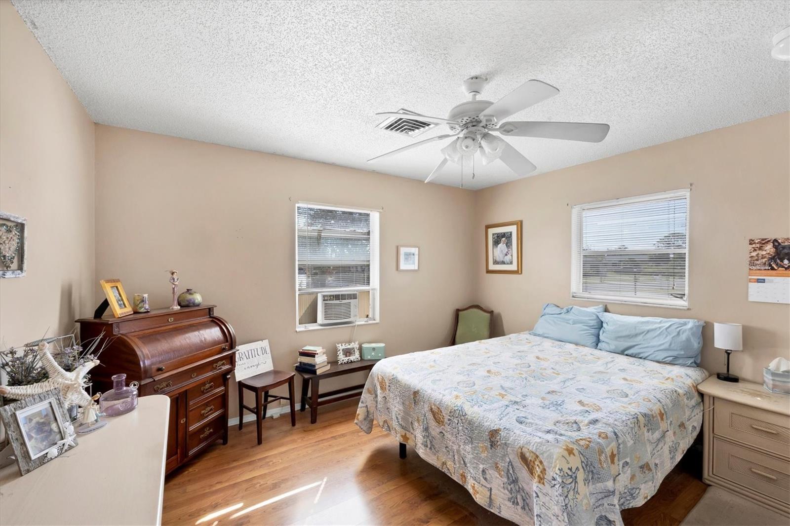 Image 13 of 31 For 670 And 672 Harvey Street