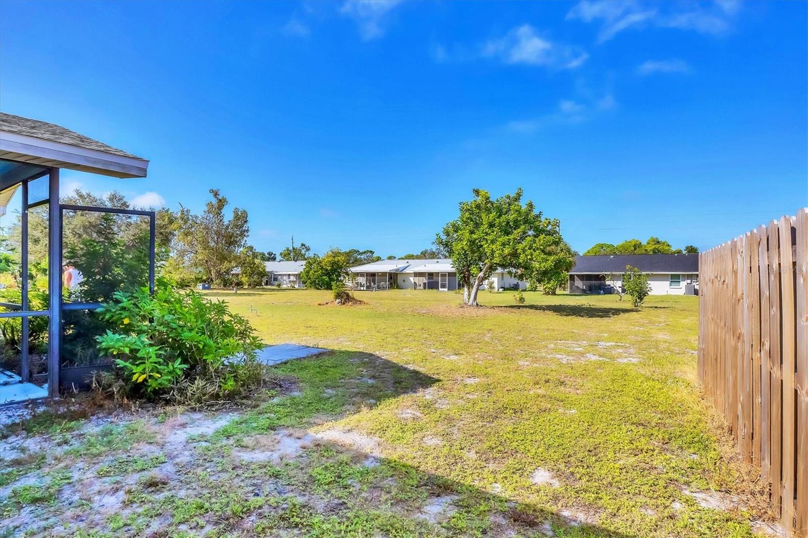 Image 27 of 31 For 670 And 672 Harvey Street