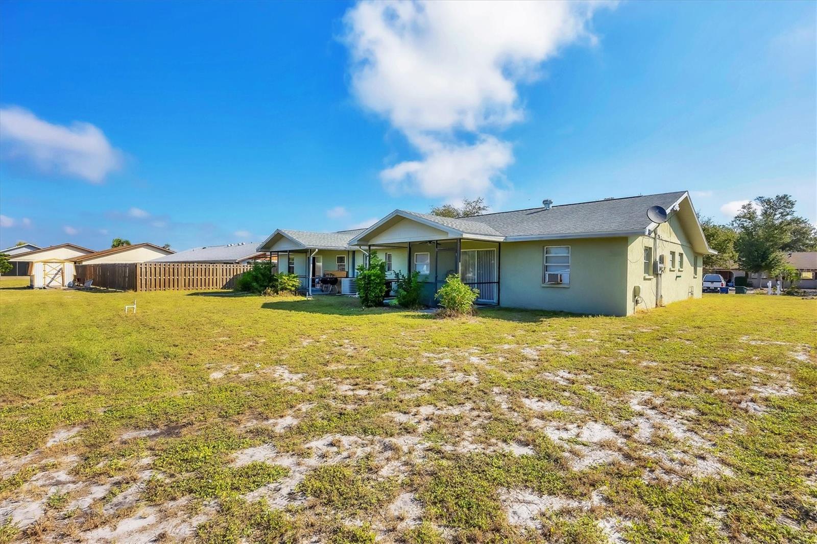 Image 28 of 31 For 670 And 672 Harvey Street