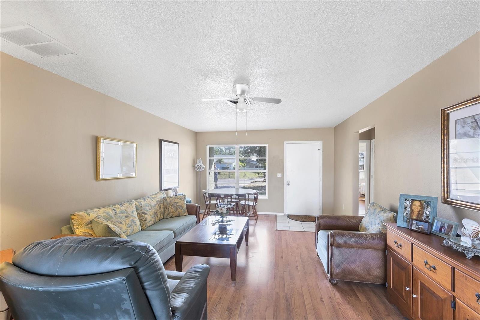 Image 4 of 31 For 670 And 672 Harvey Street