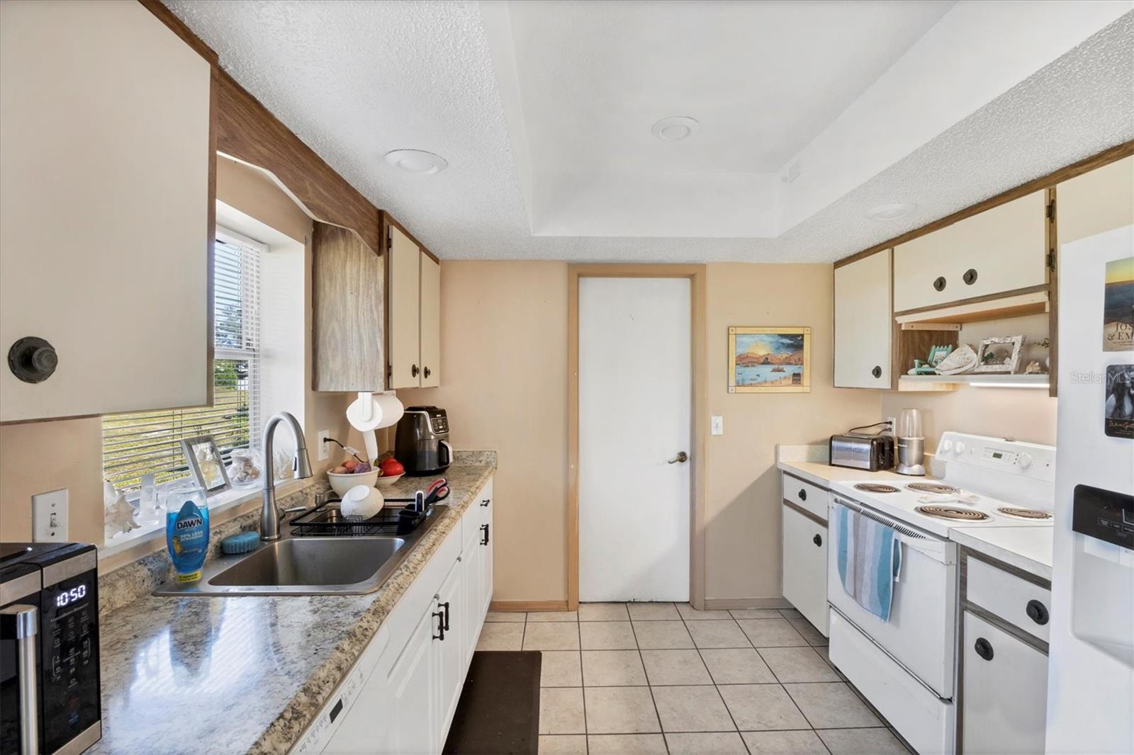 Image 9 of 31 For 670 And 672 Harvey Street