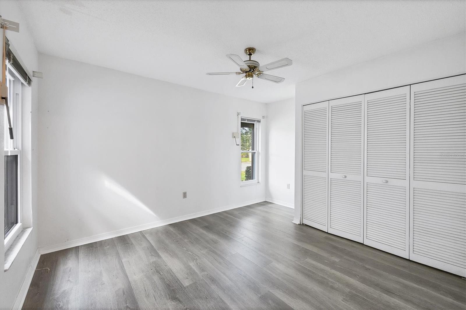 Image 25 of 55 For 606 Chestnut Lane