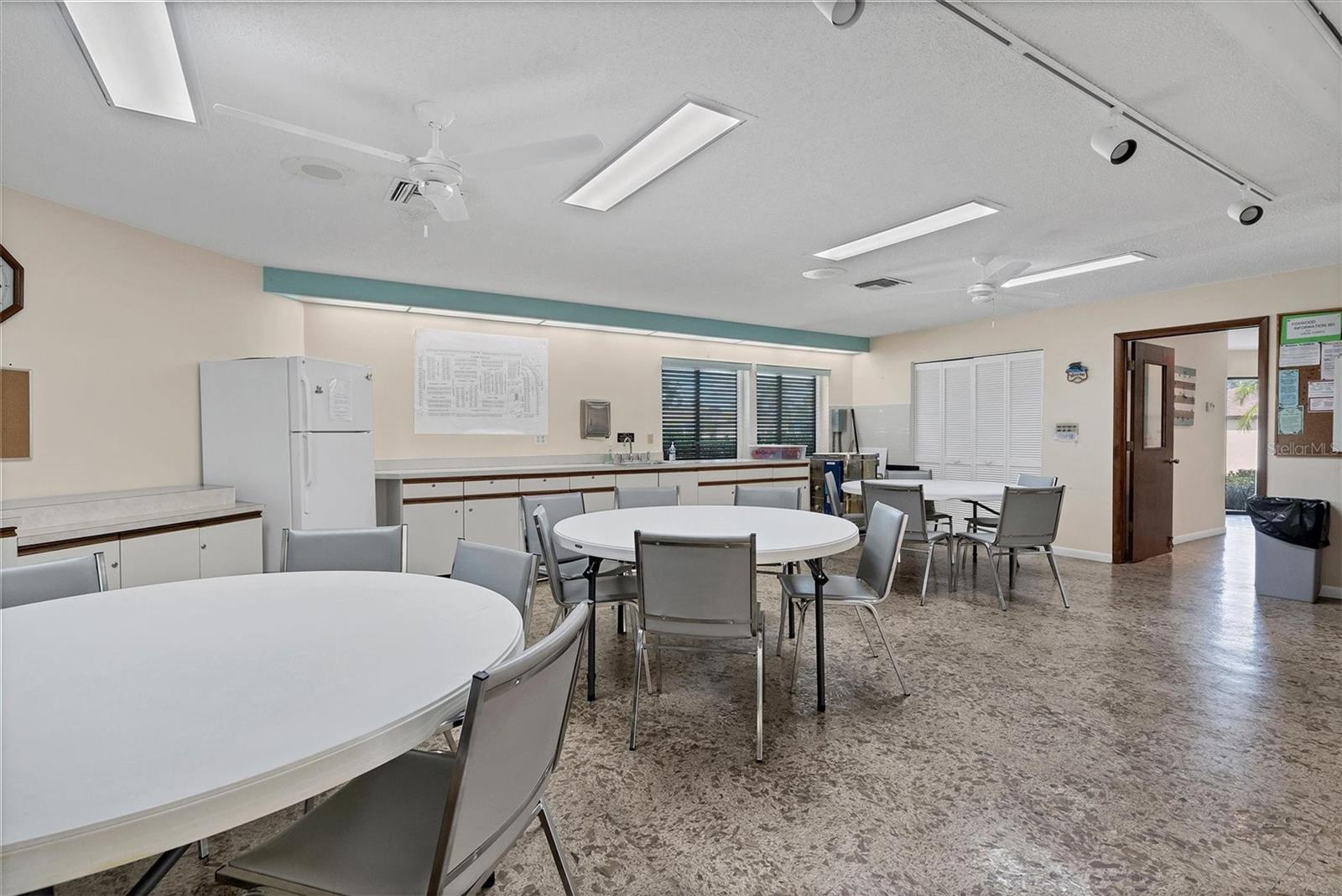 Image 47 of 55 For 606 Chestnut Lane