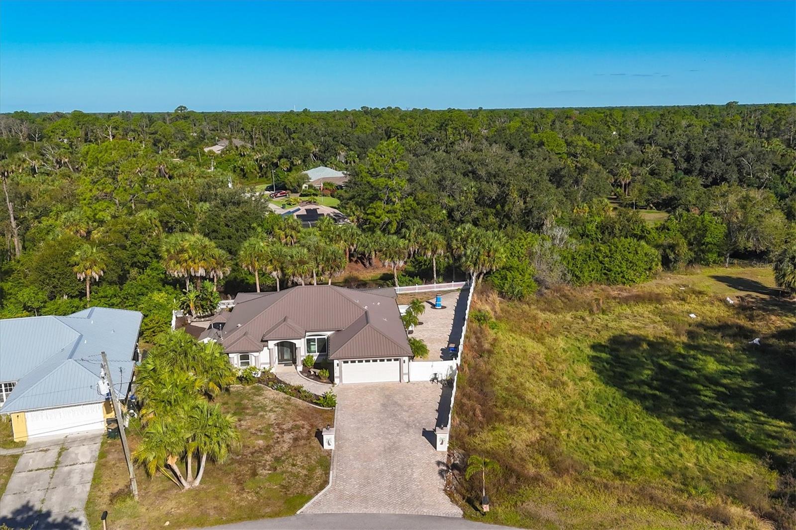 Image 18 of 48 For 4819 Ariton Road