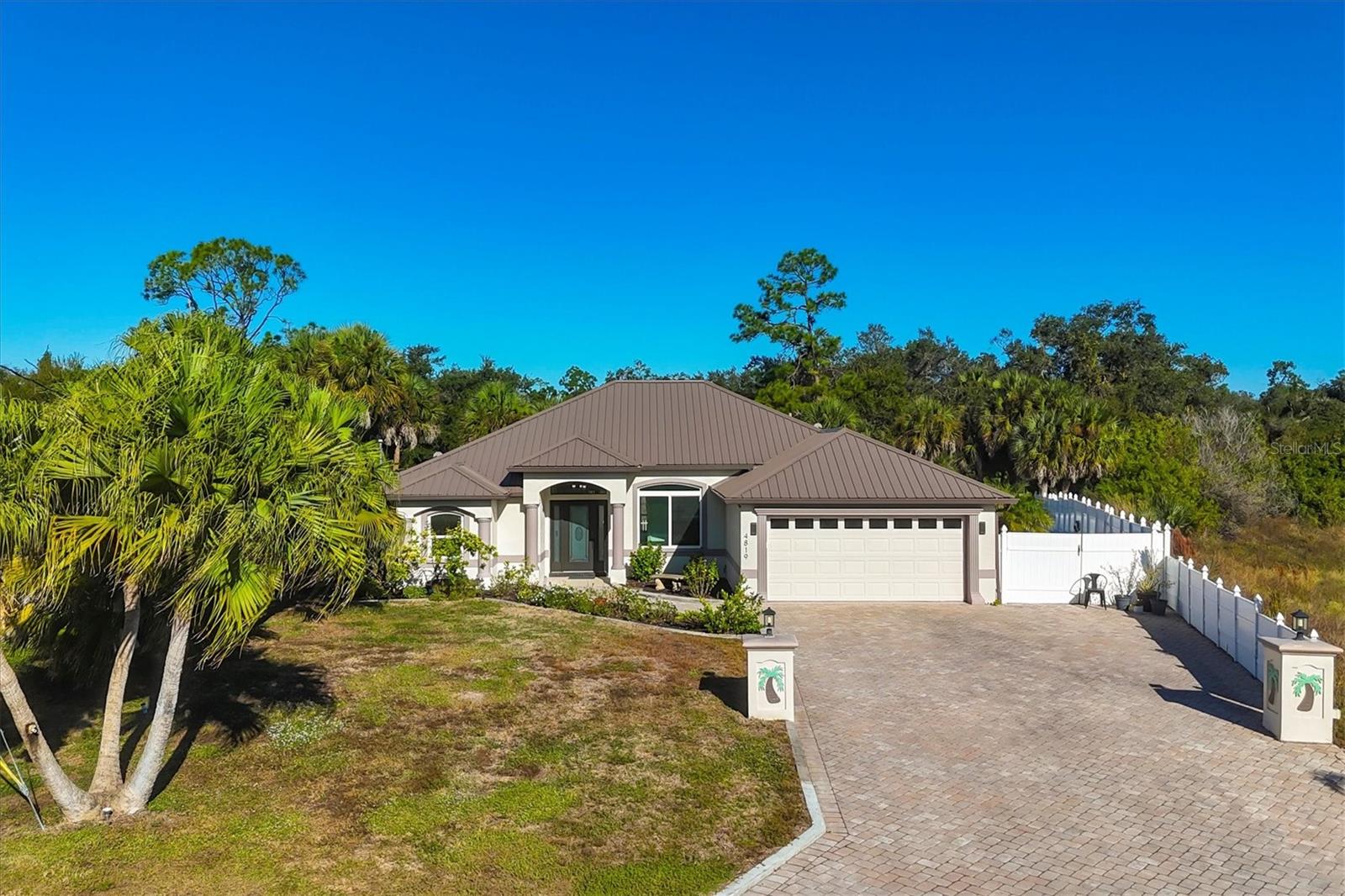 Image 19 of 48 For 4819 Ariton Road