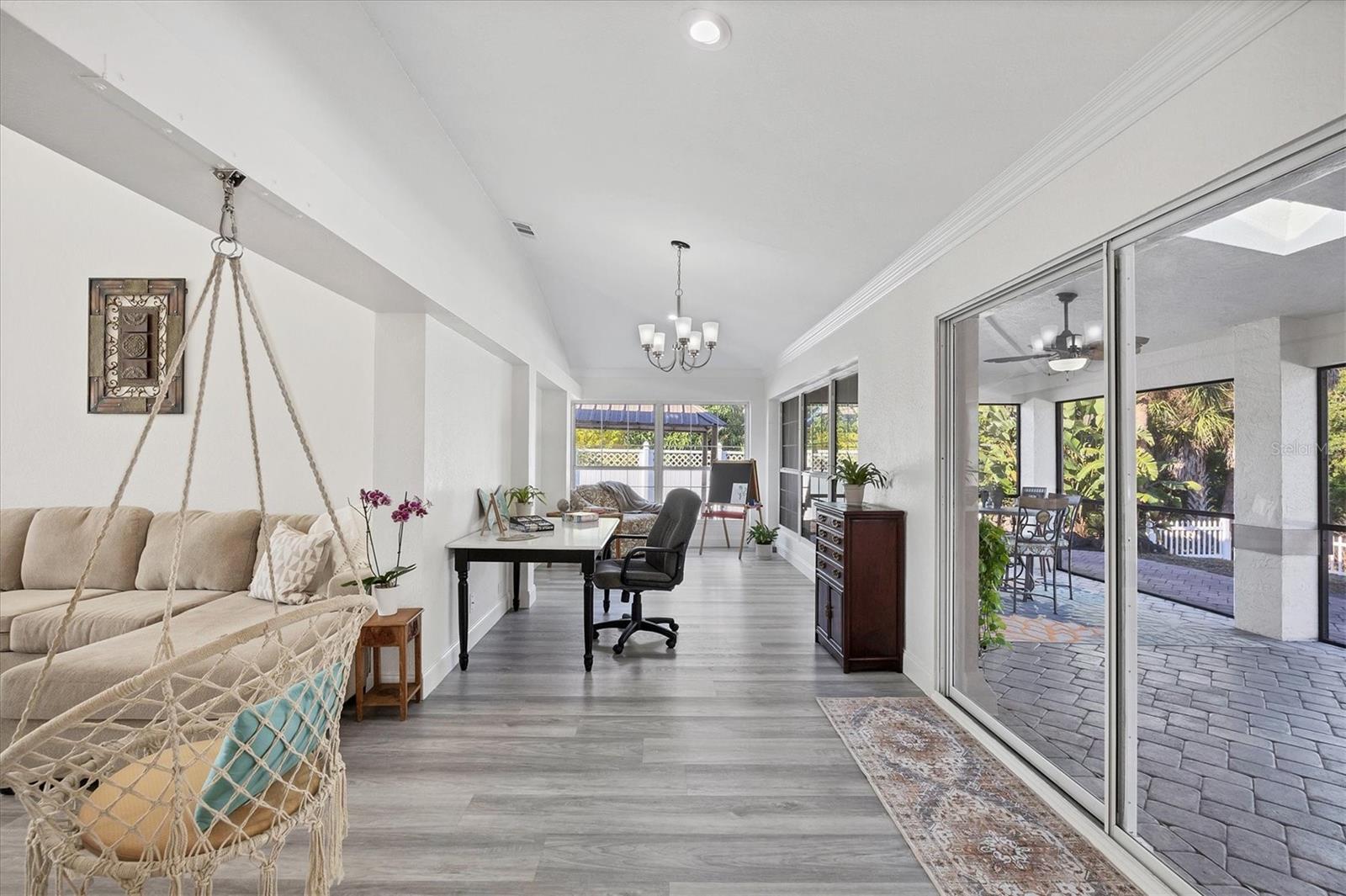 Image 8 of 48 For 4819 Ariton Road