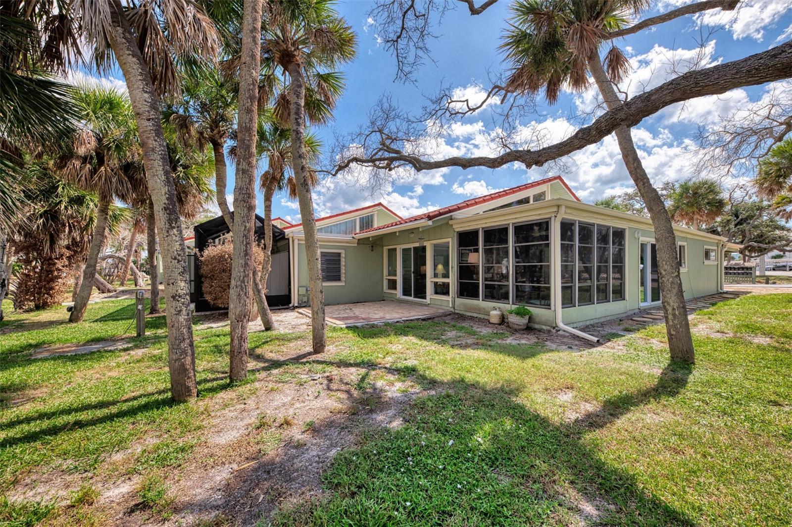 Image 3 of 67 For 2985 Beach Road C5-3