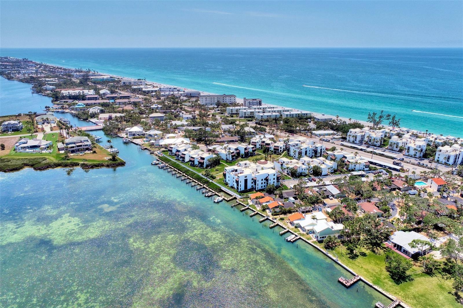 Image 47 of 67 For 2985 Beach Road C5-3