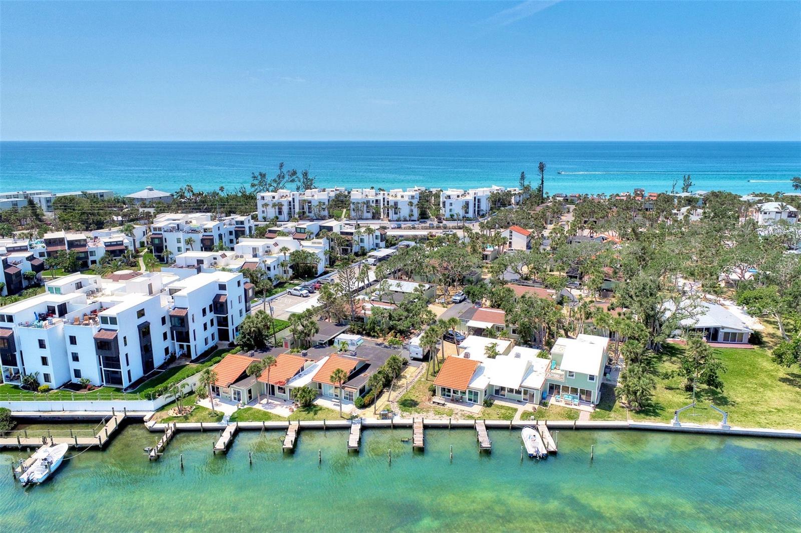 Image 50 of 67 For 2985 Beach Road C5-3