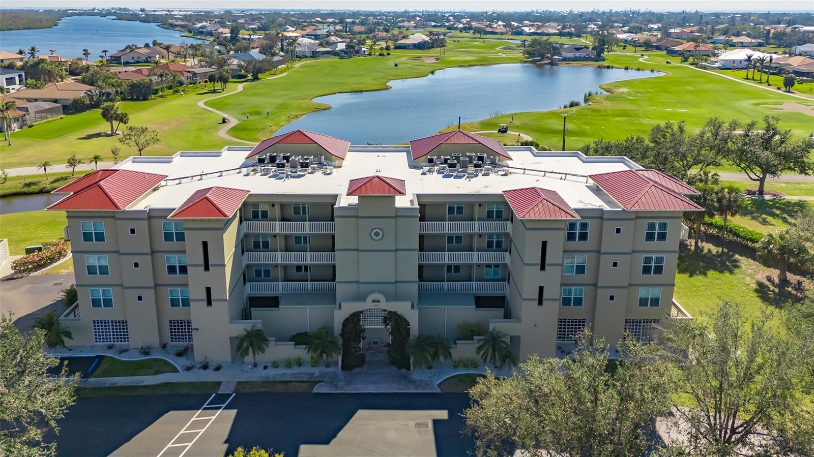 Image 31 of 65 For 10045 Links Lane 203