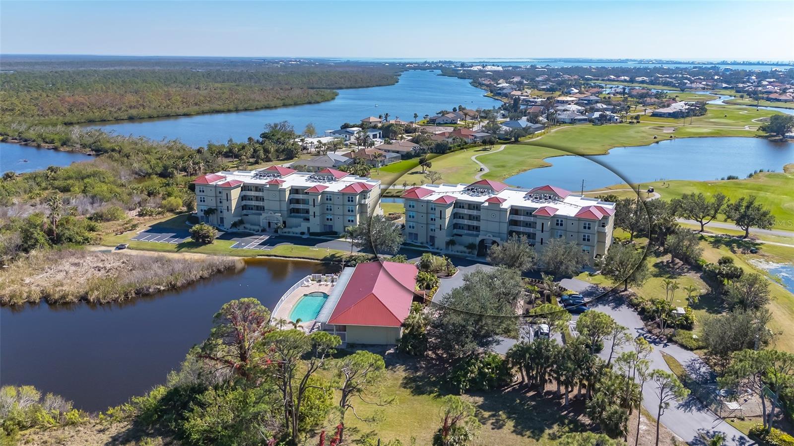 Image 34 of 65 For 10045 Links Lane 203