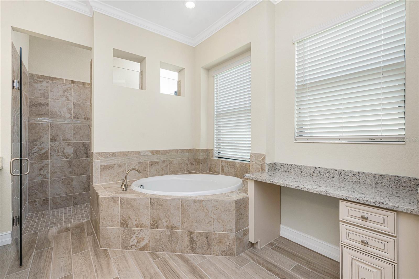 Image 24 of 94 For 10817 Whisk Fern Drive