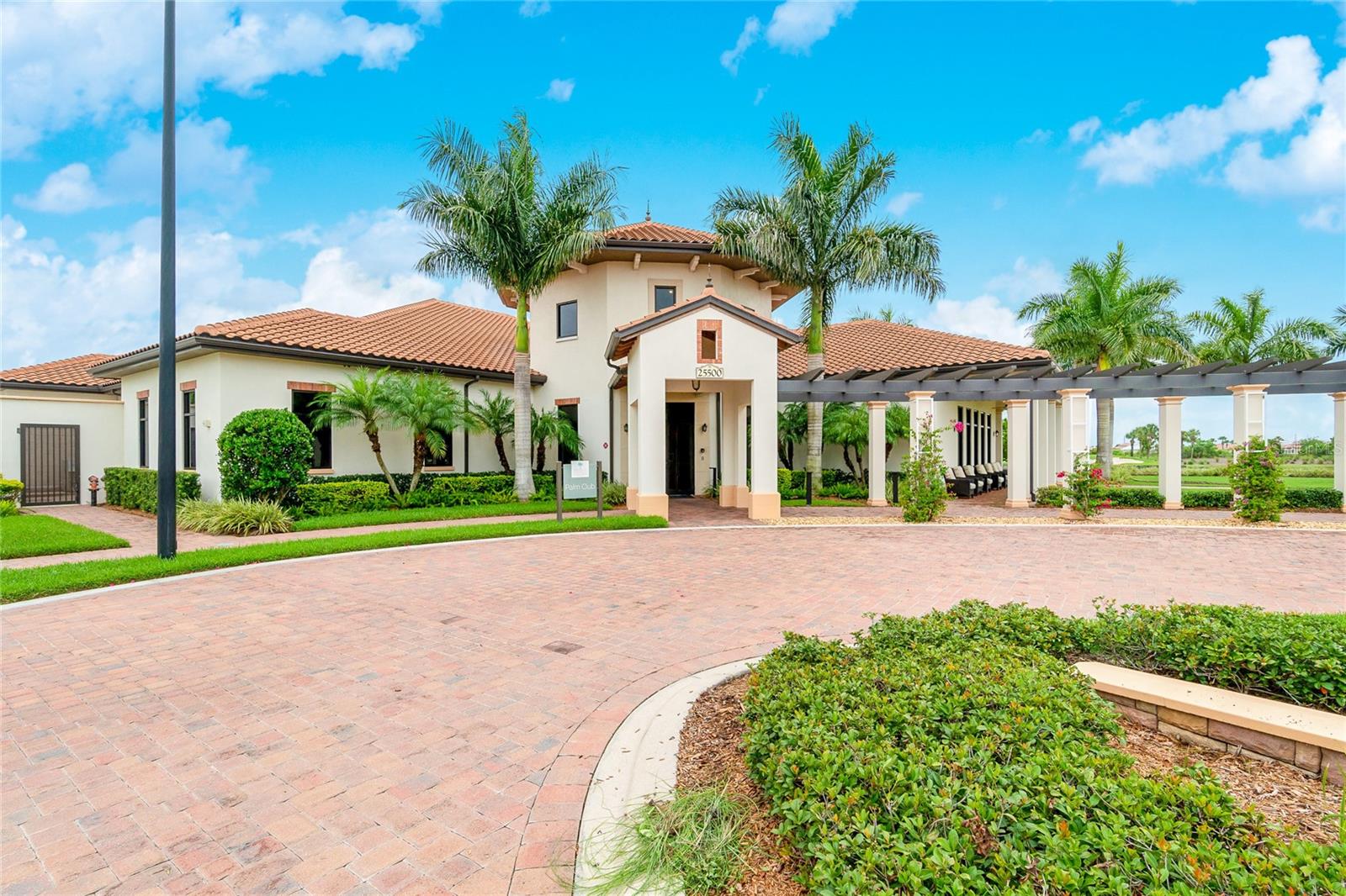 Image 57 of 94 For 10817 Whisk Fern Drive