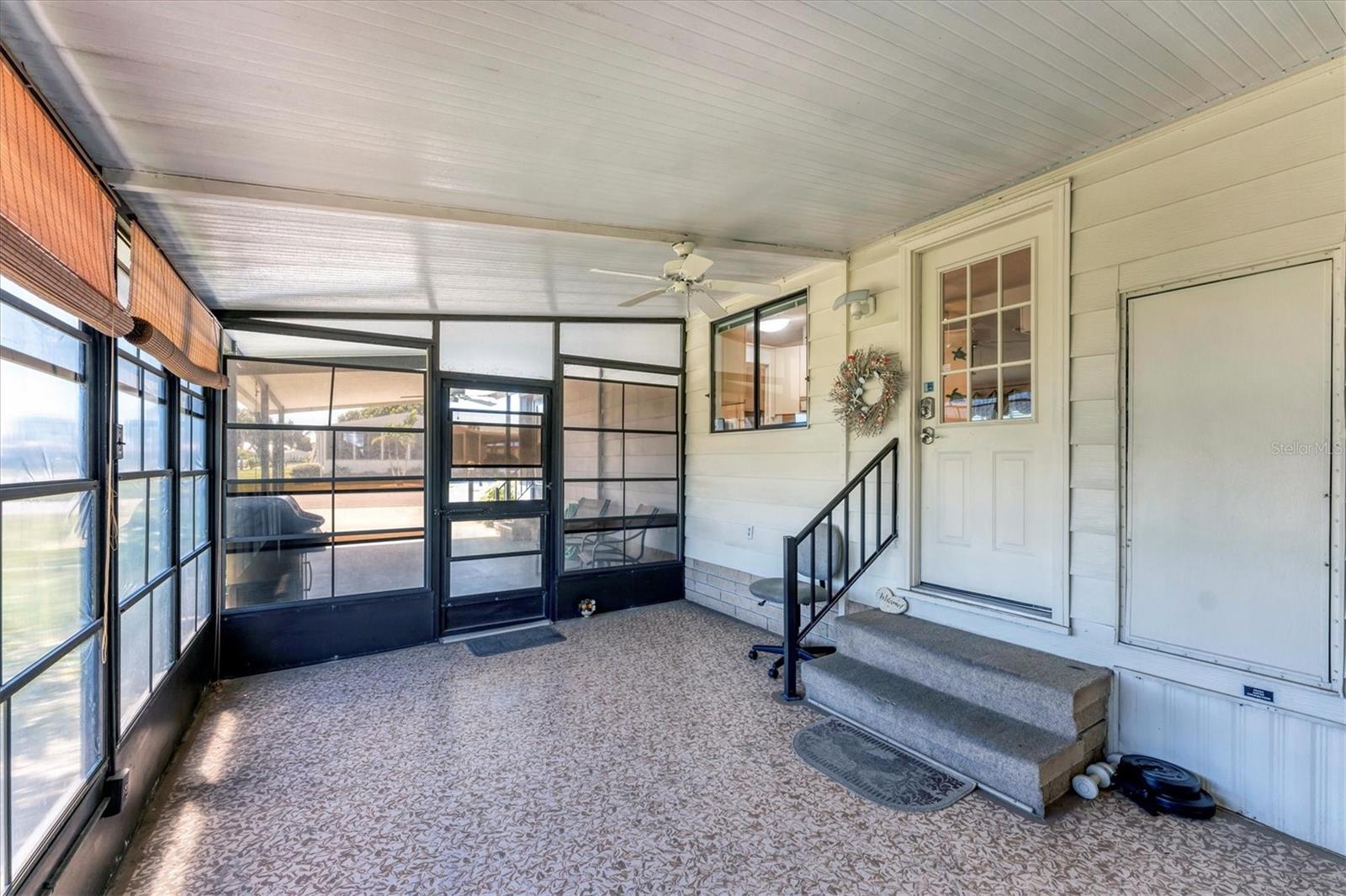 Image 31 of 50 For 735 Summersea Court