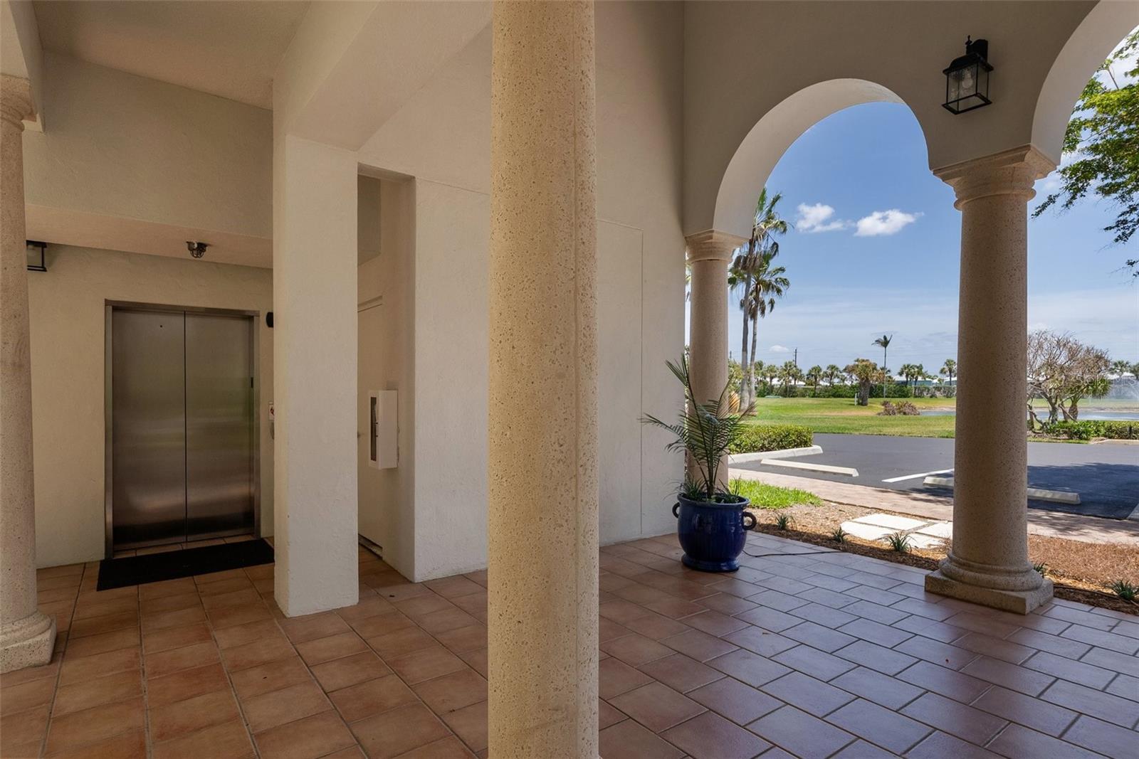 Image 13 of 97 For 11220 Hacienda Del Mar Boulevard A-404