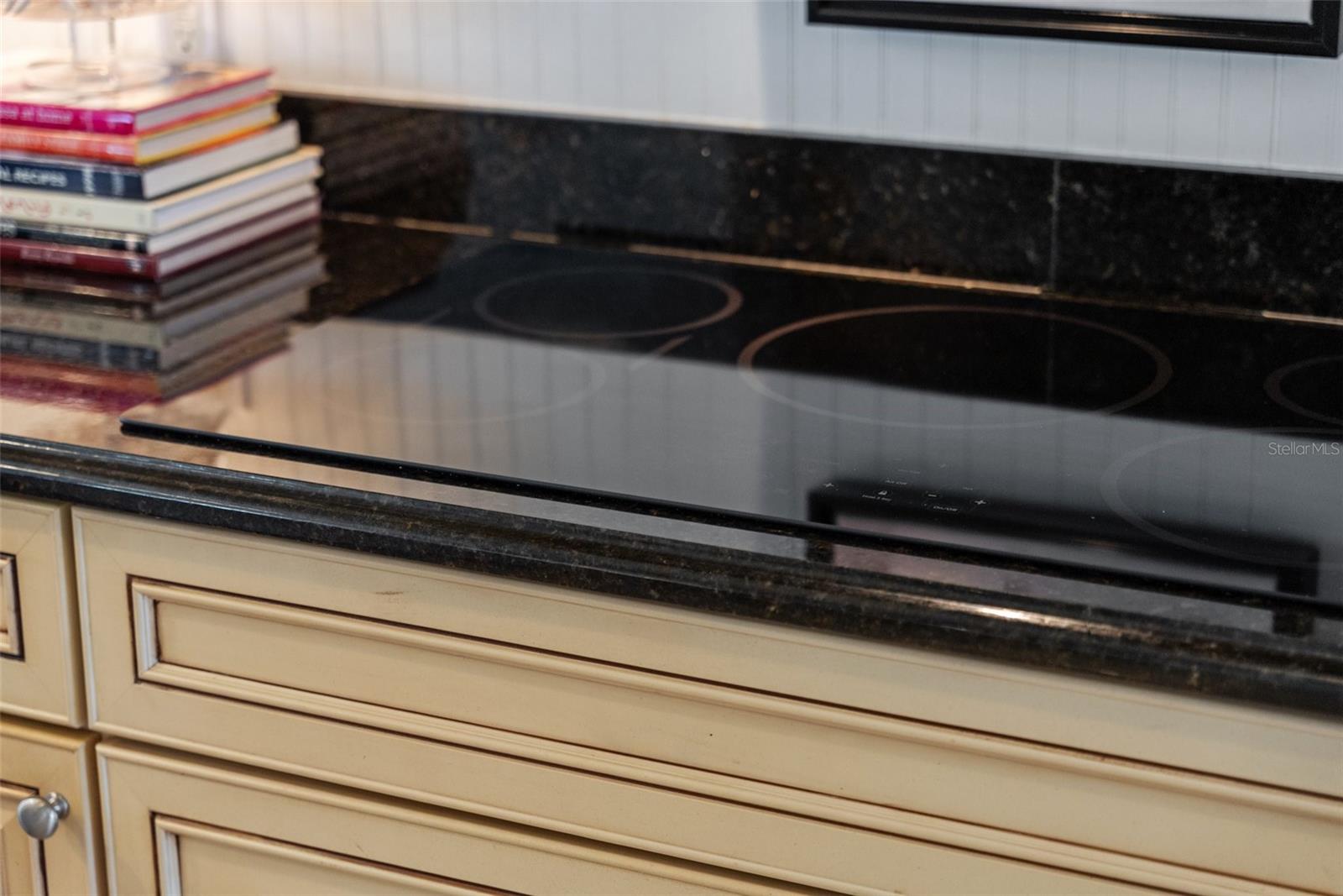 Image 46 of 97 For 11220 Hacienda Del Mar Boulevard A-404