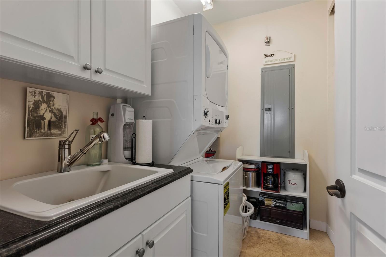 Image 53 of 97 For 11220 Hacienda Del Mar Boulevard A-404