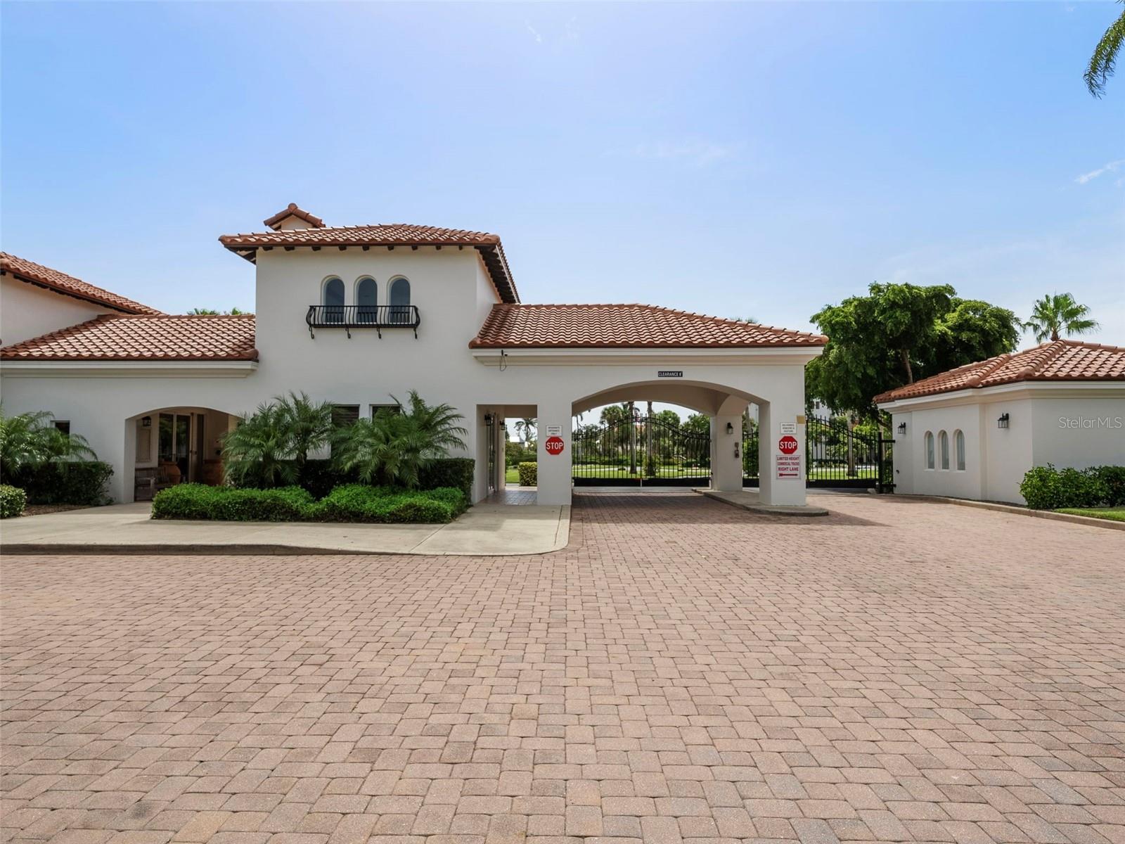 Image 6 of 97 For 11220 Hacienda Del Mar Boulevard A-404