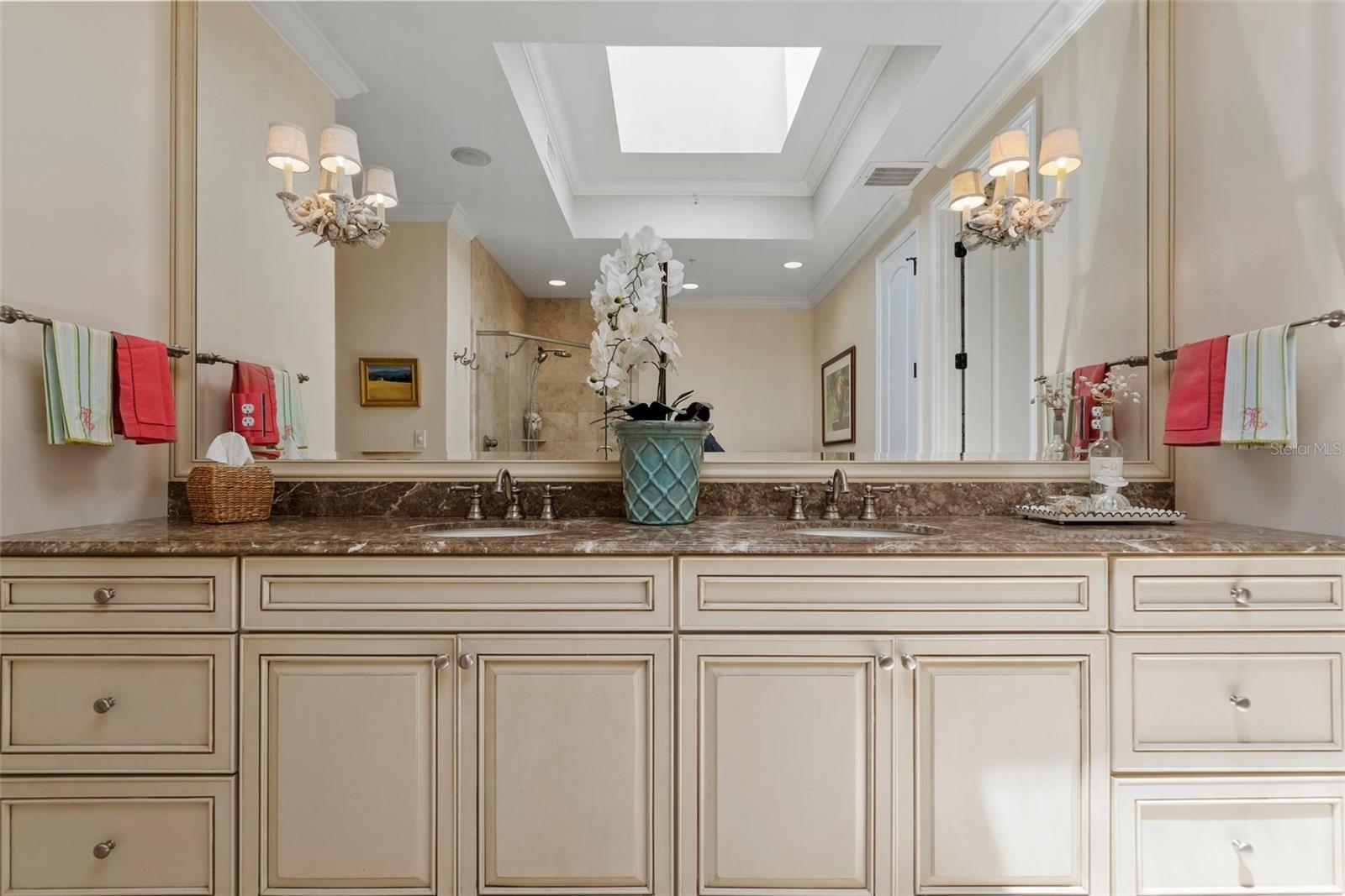 Image 71 of 97 For 11220 Hacienda Del Mar Boulevard A-404