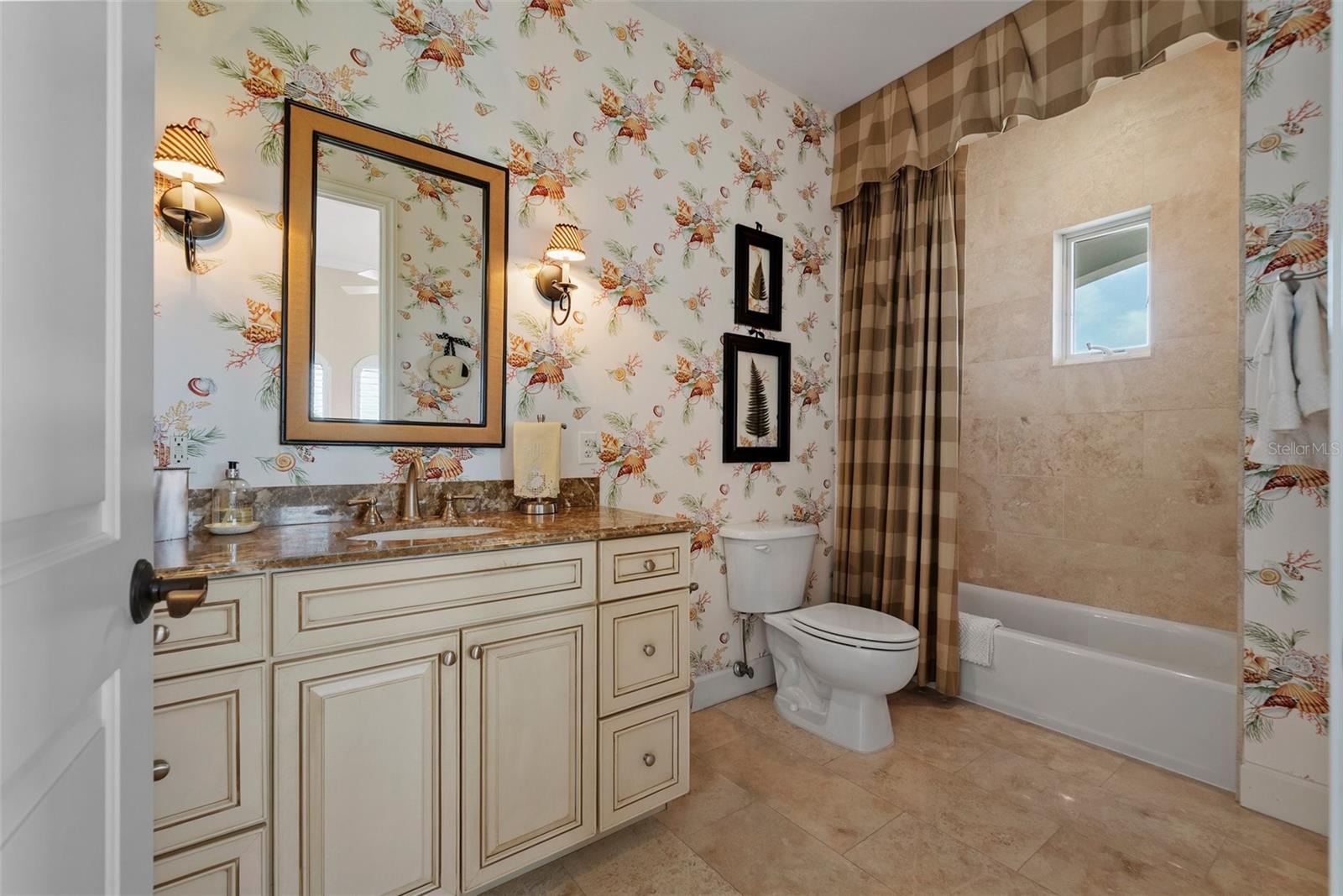 Image 85 of 97 For 11220 Hacienda Del Mar Boulevard A-404