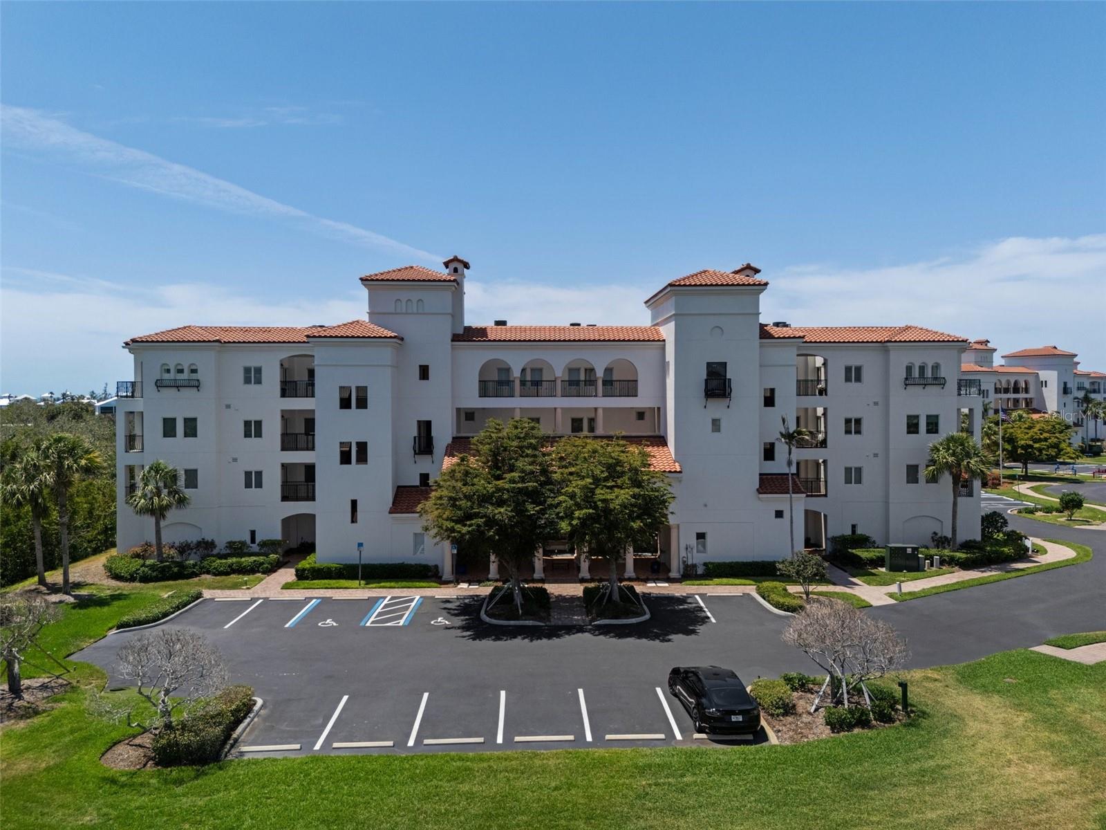 Image 9 of 97 For 11220 Hacienda Del Mar Boulevard A-404