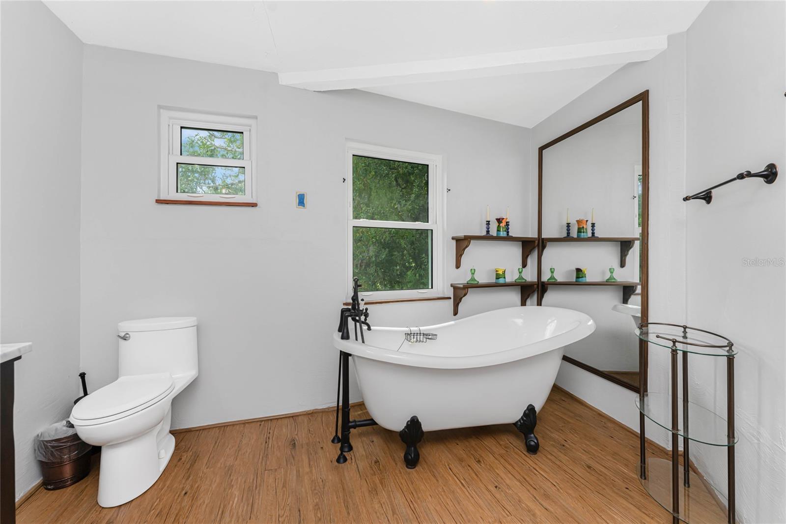 Image 23 of 60 For 6341 Biggs Street