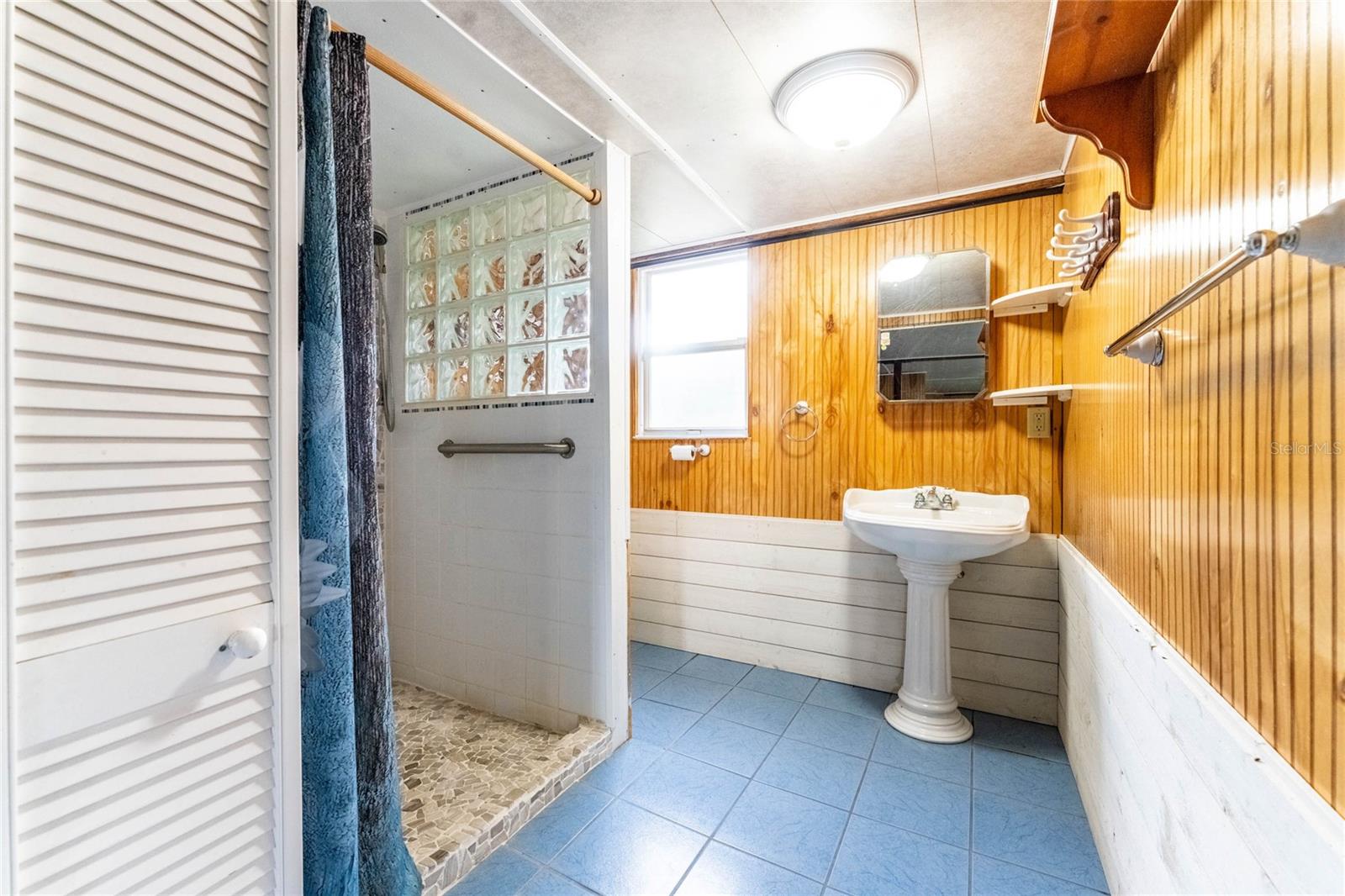 Image 32 of 60 For 6341 Biggs Street