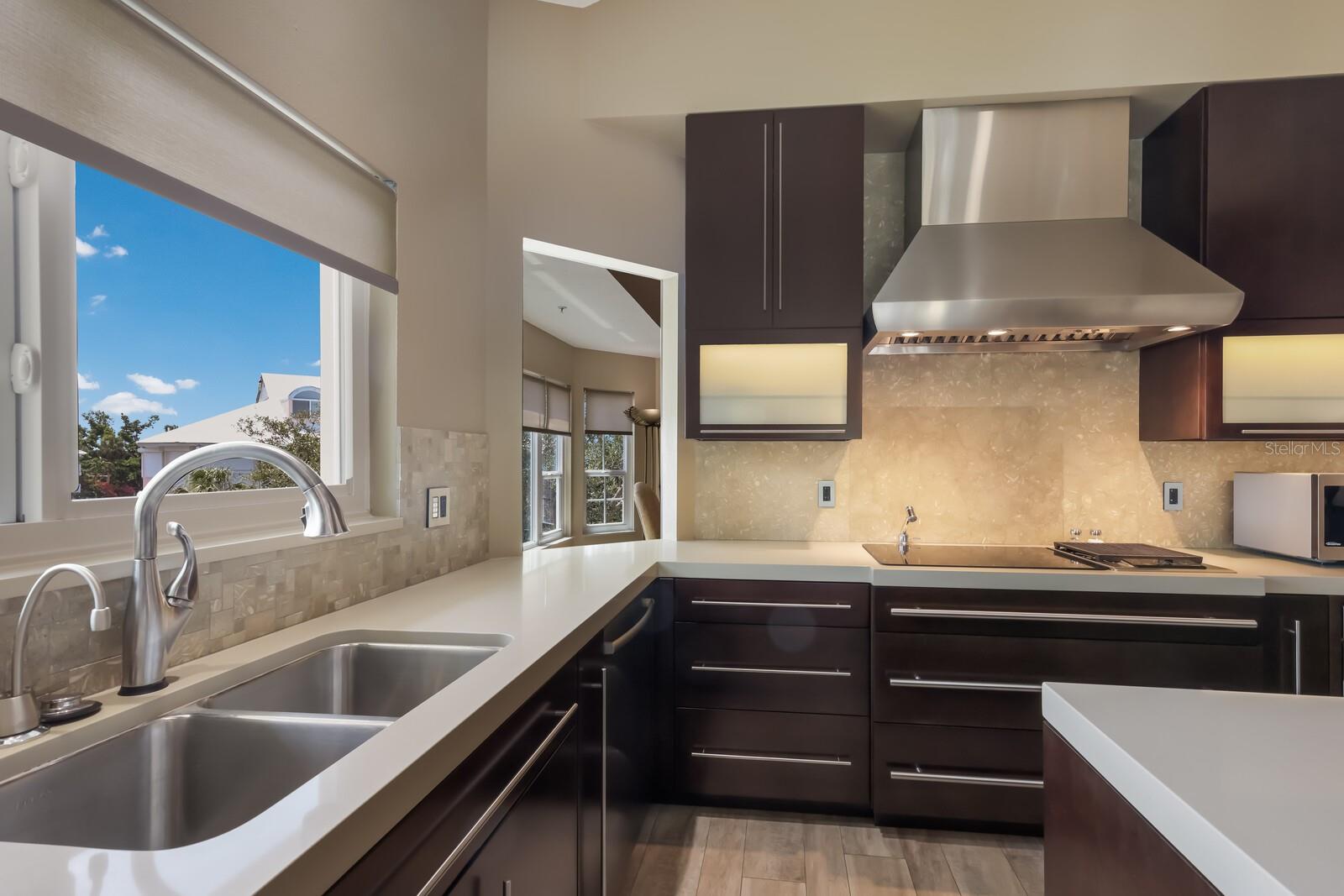Image 4 of 60 For 11000 Placida Road 2203