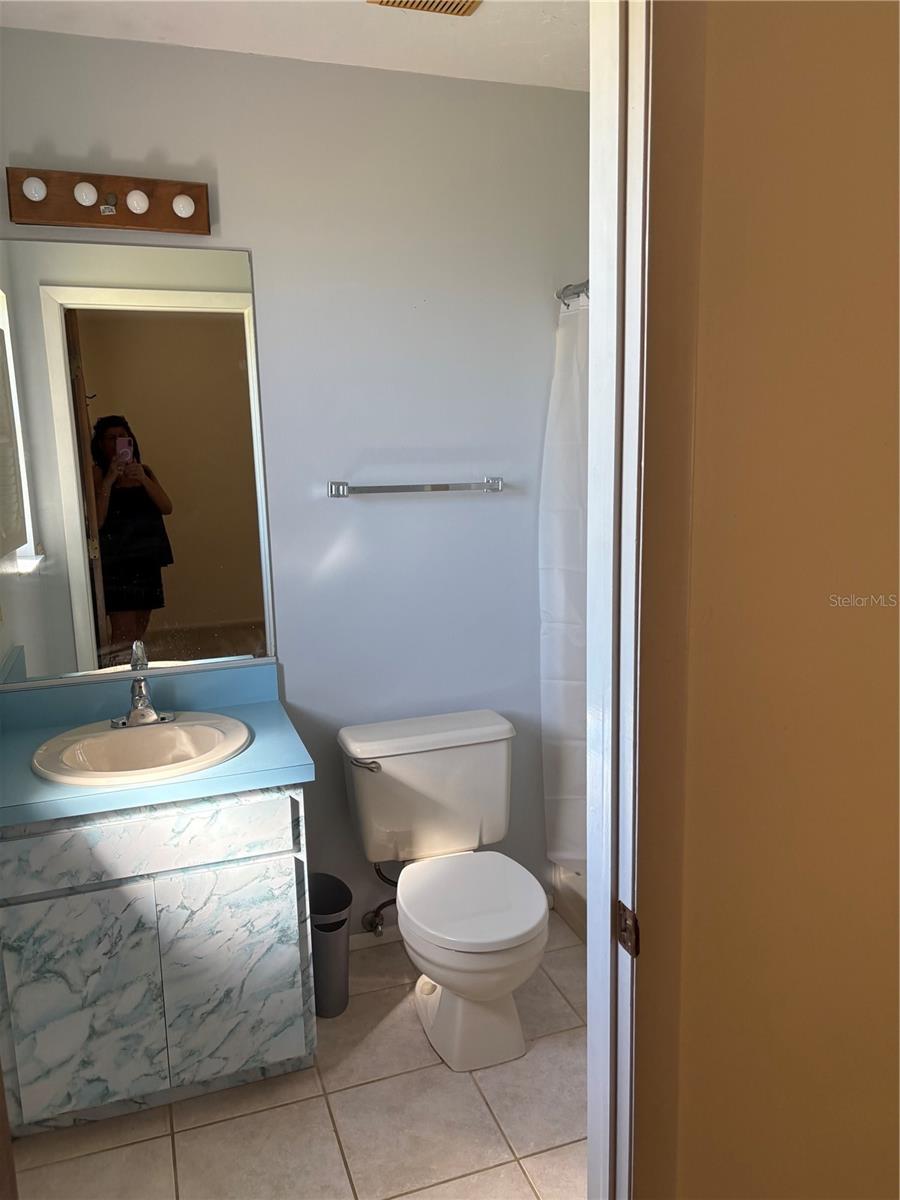 Image 5 of 19 For 20 Pebble Beach Road