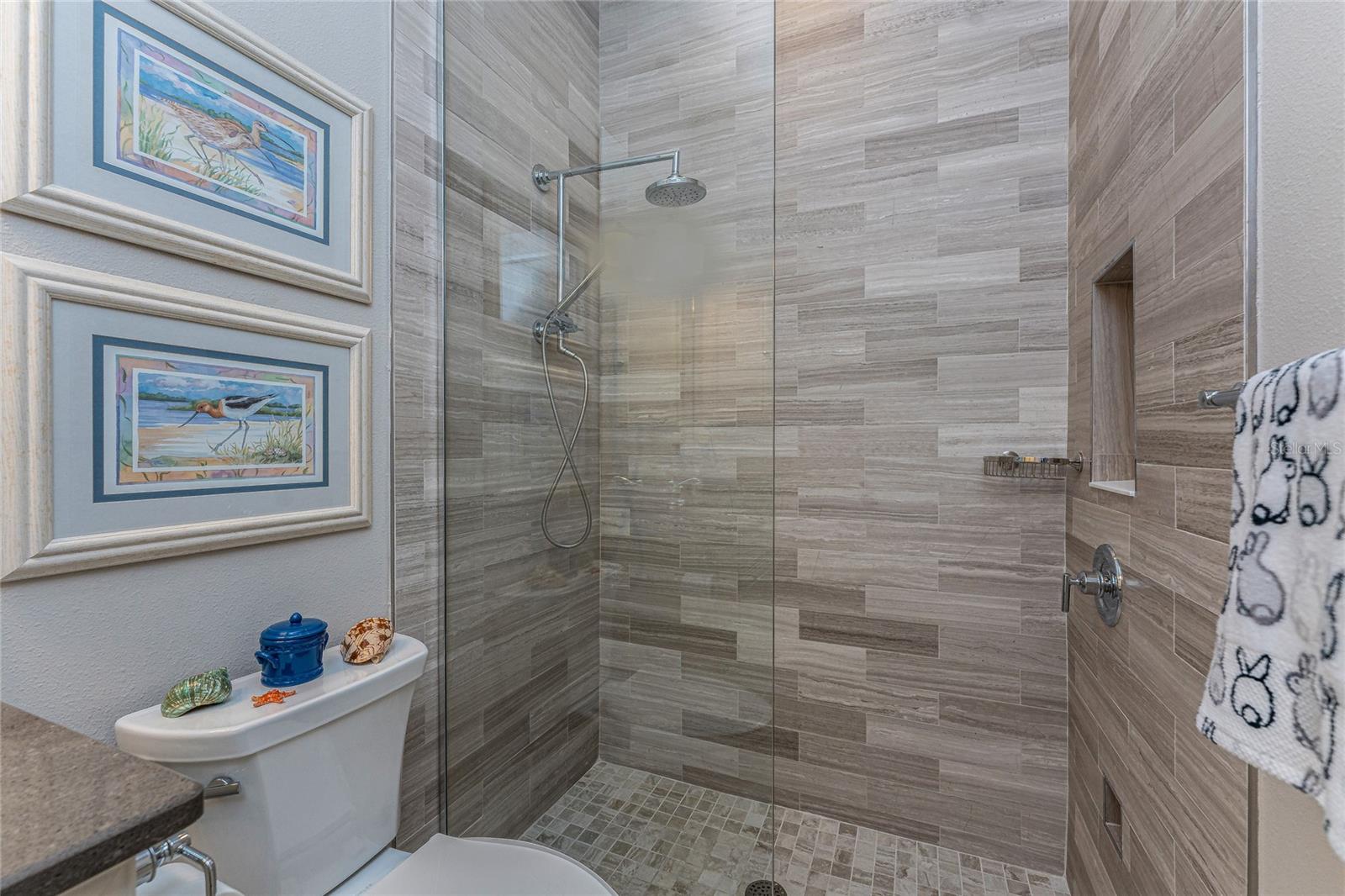 Image 28 of 70 For 257 Corelli Drive