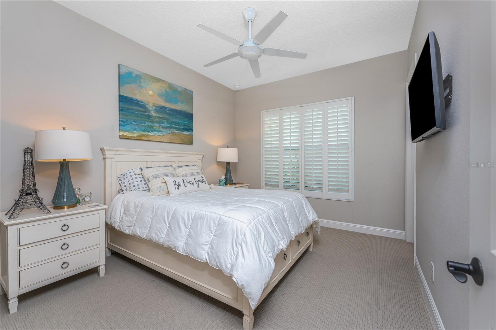 Image 34 of 70 For 257 Corelli Drive