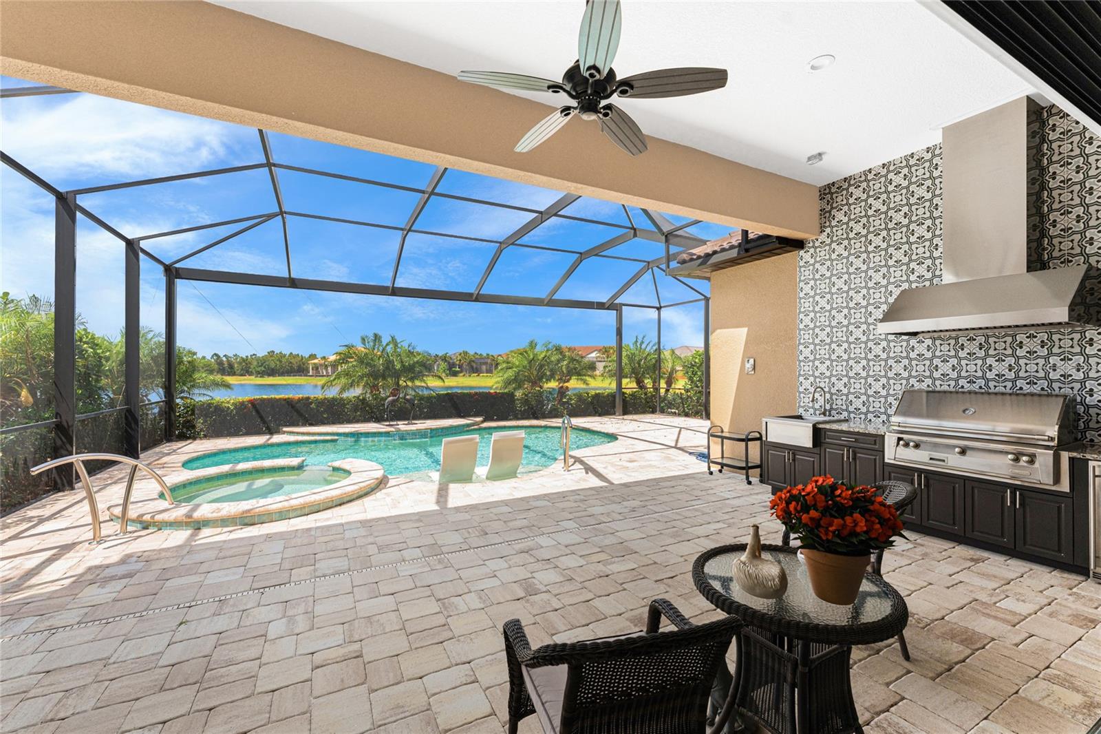 Image 49 of 70 For 257 Corelli Drive