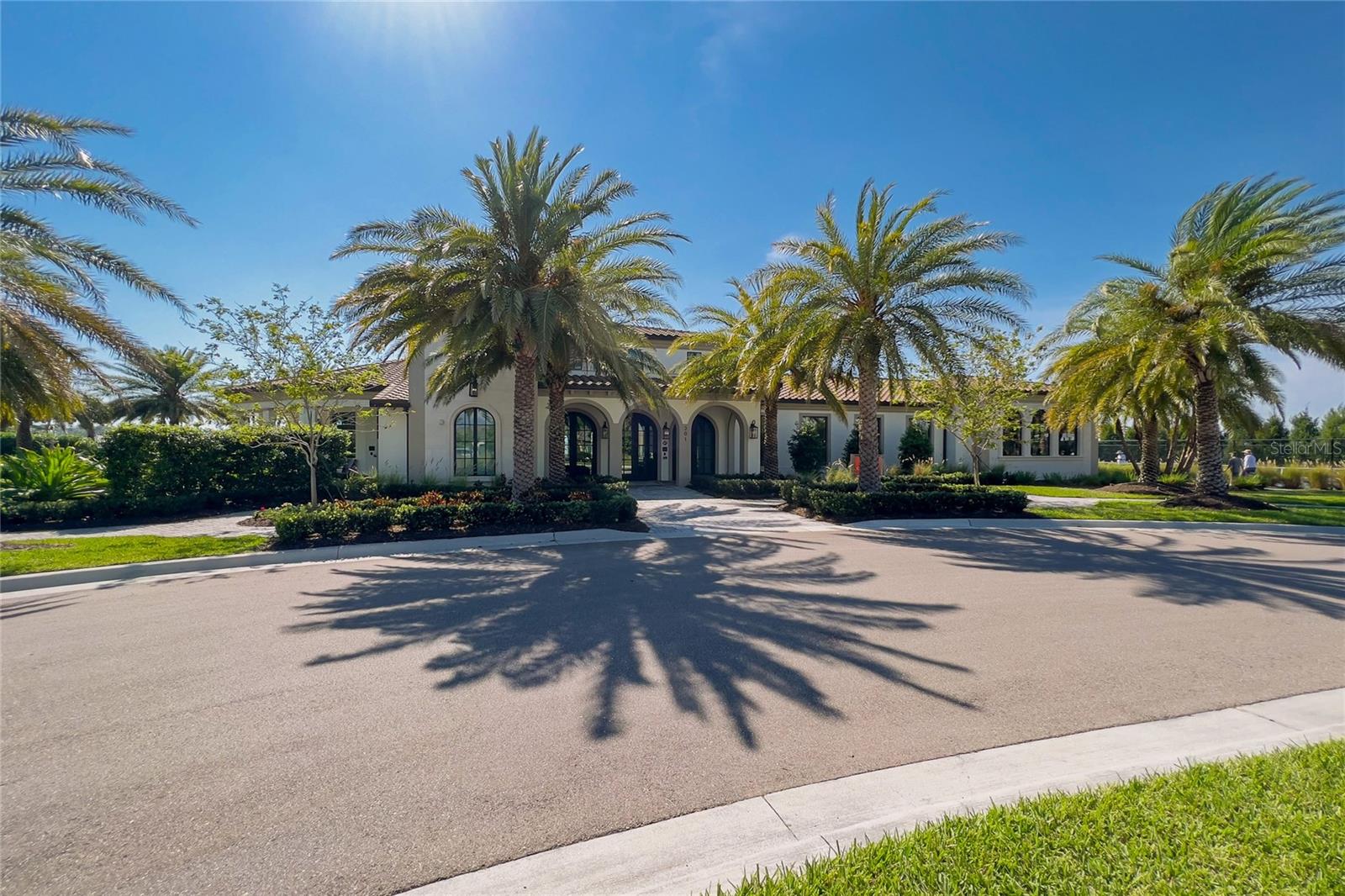 Image 64 of 70 For 257 Corelli Drive