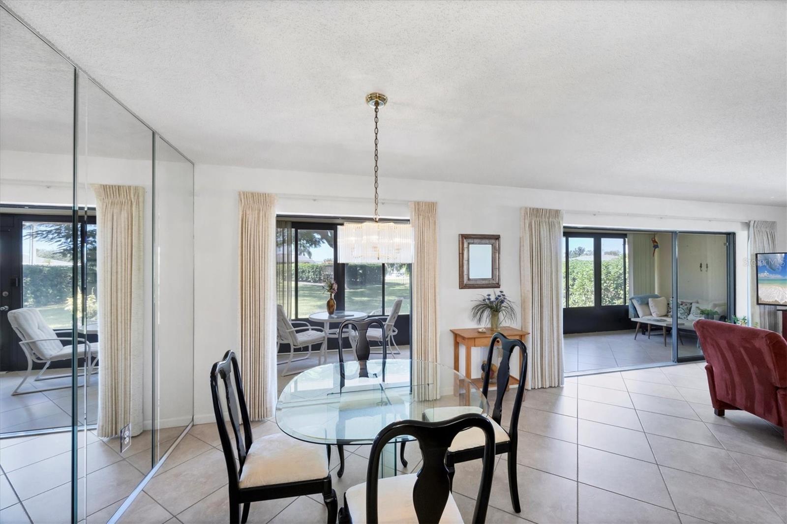 Image 13 of 37 For 1750 Lake Place 1750-b