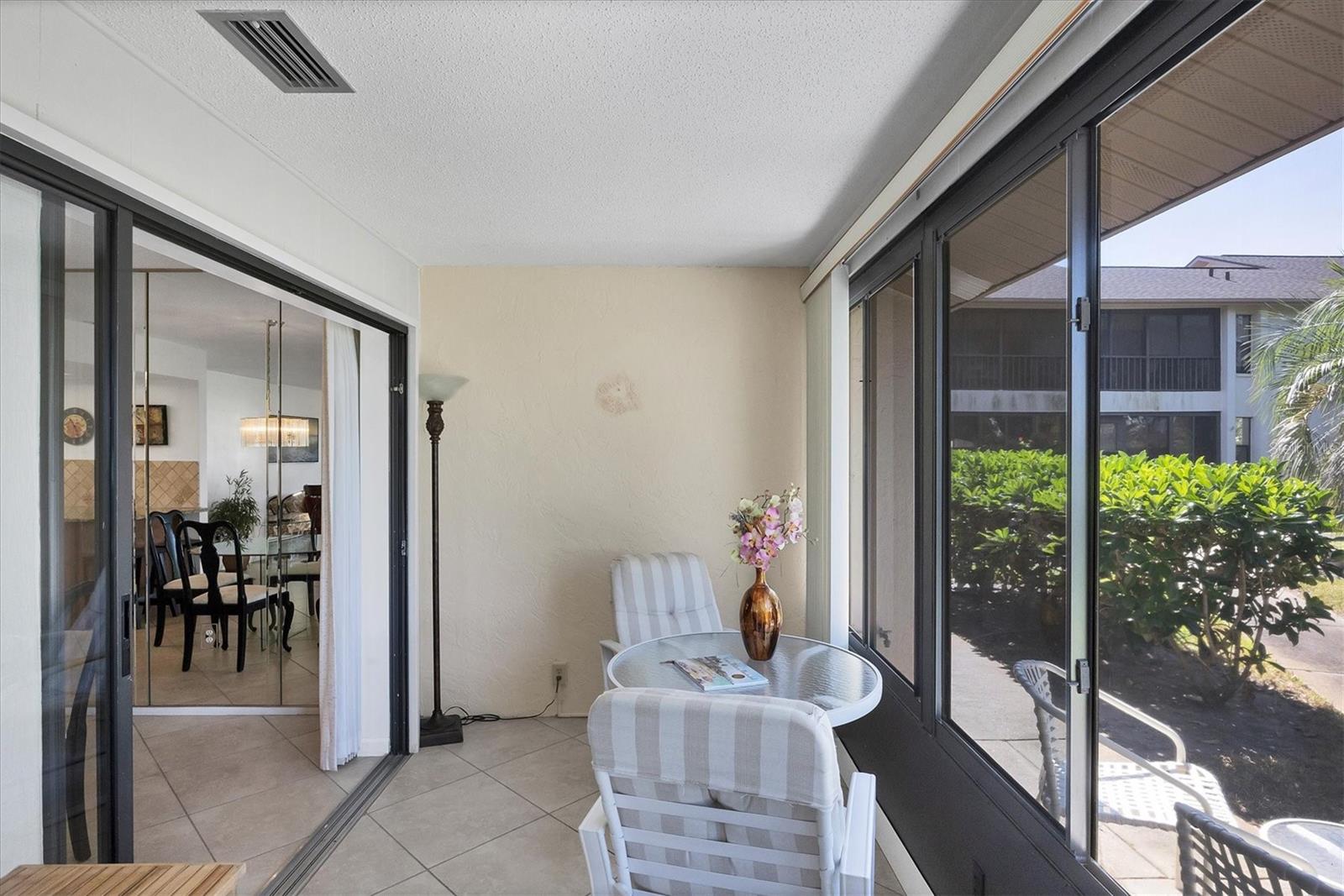 Image 20 of 37 For 1750 Lake Place 1750-b