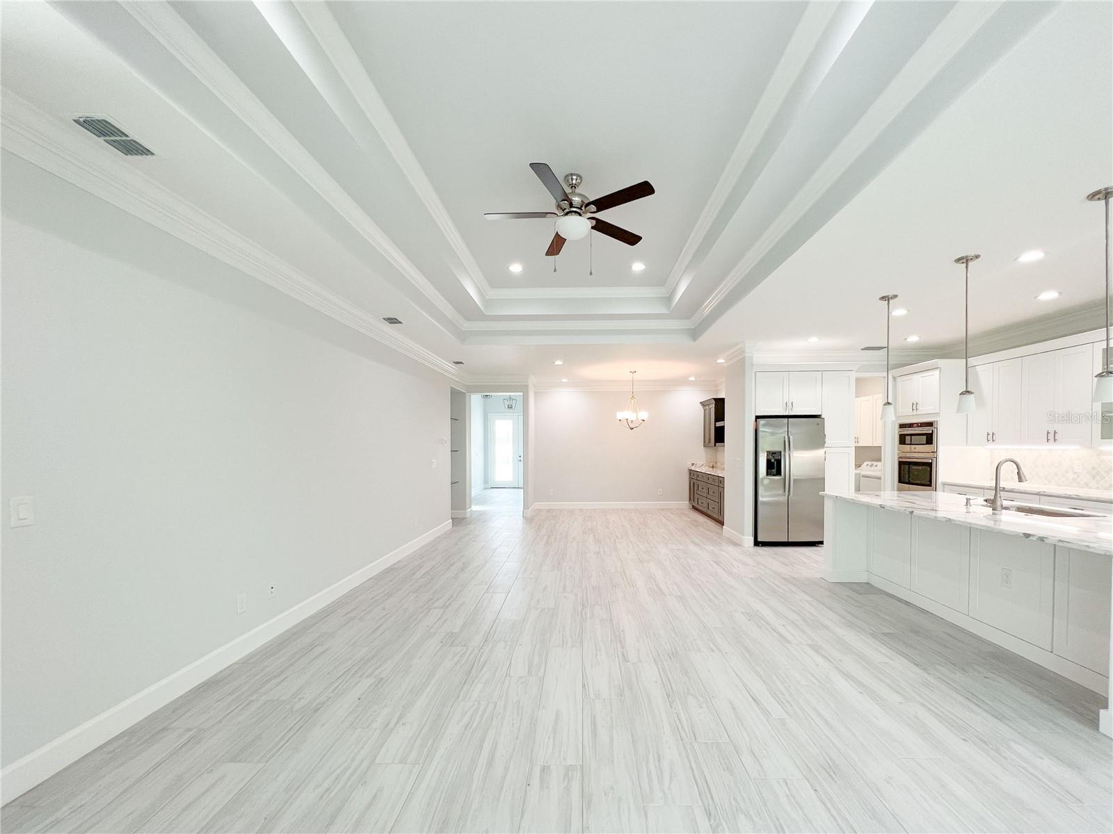 Image 10 of 23 For 5217 Willow Lake Court