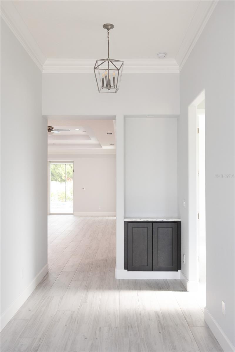 Image 4 of 23 For 5217 Willow Lake Court