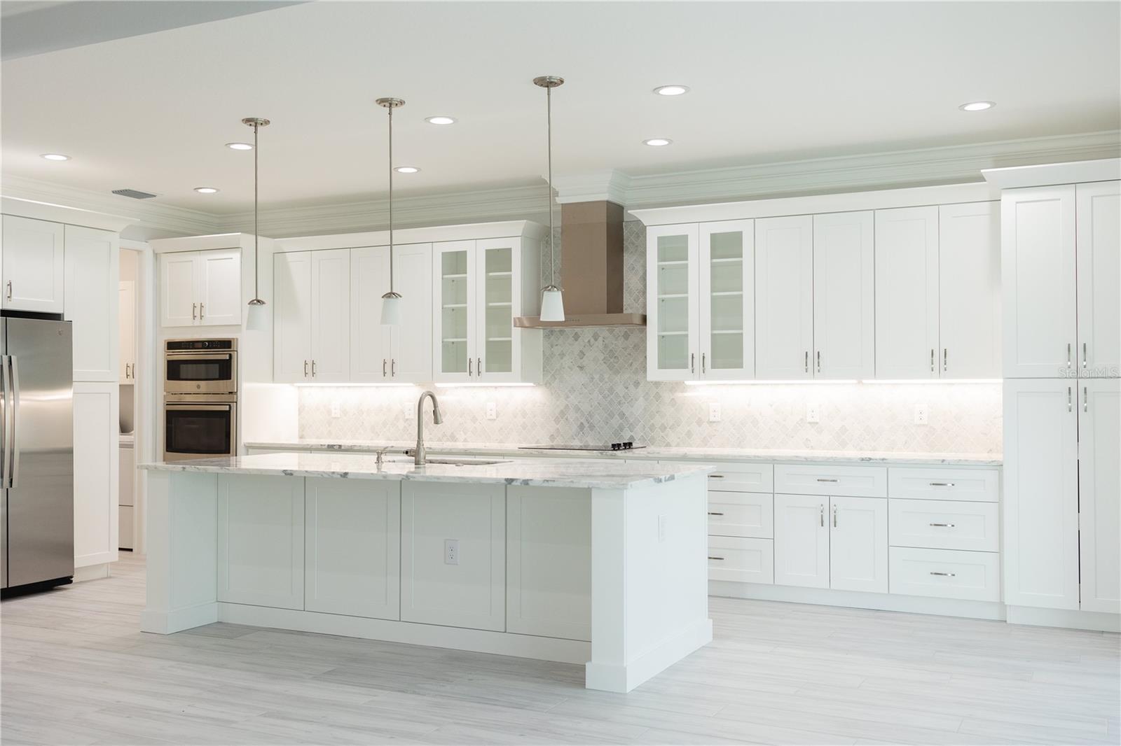 Image 6 of 23 For 5217 Willow Lake Court