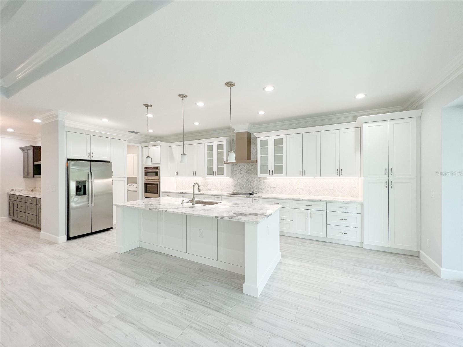 Image 9 of 23 For 5217 Willow Lake Court