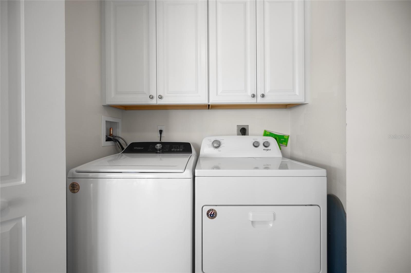 Image 18 of 50 For 1375 Beach Road 112