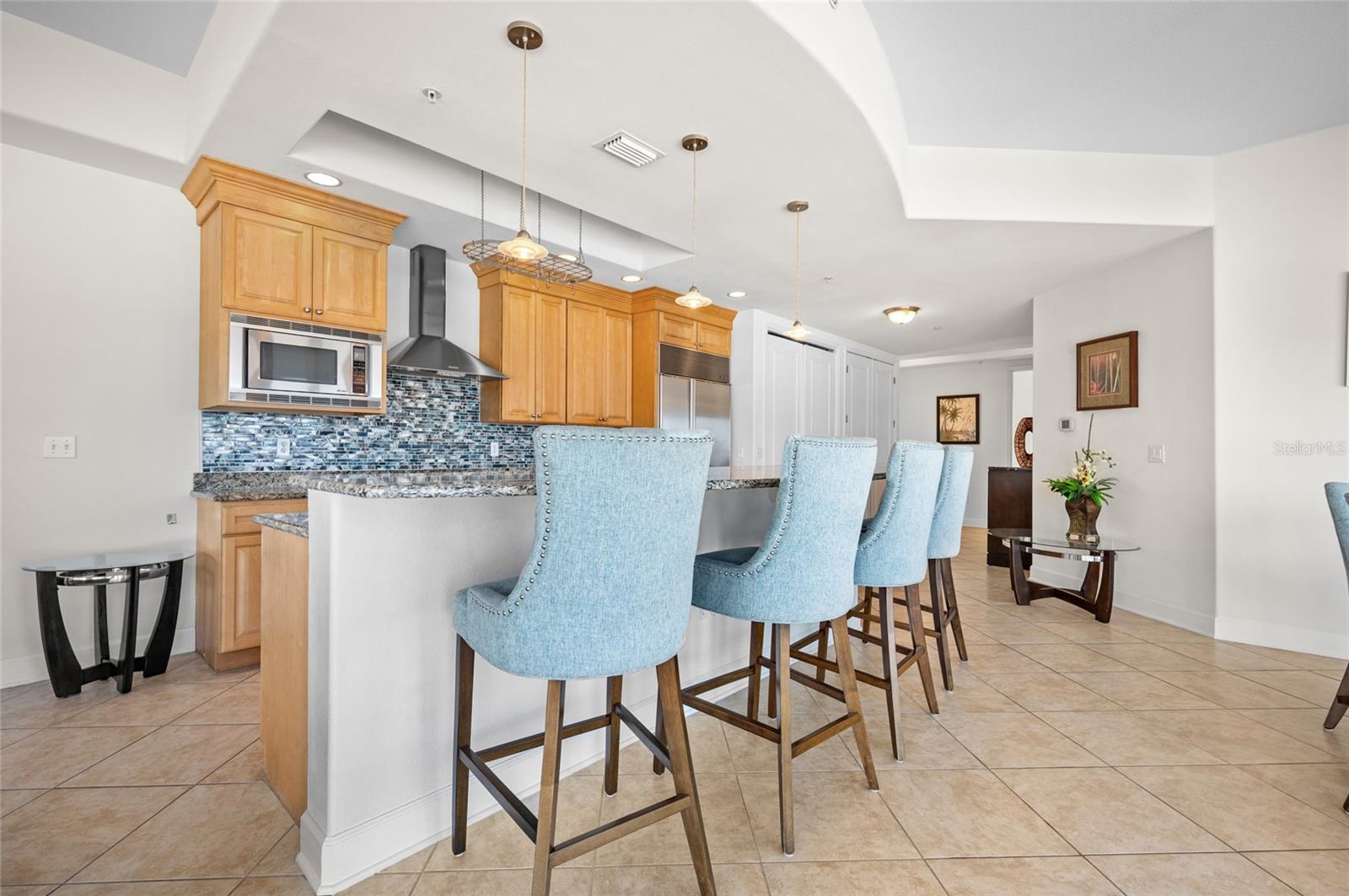 Image 26 of 50 For 1375 Beach Road 112