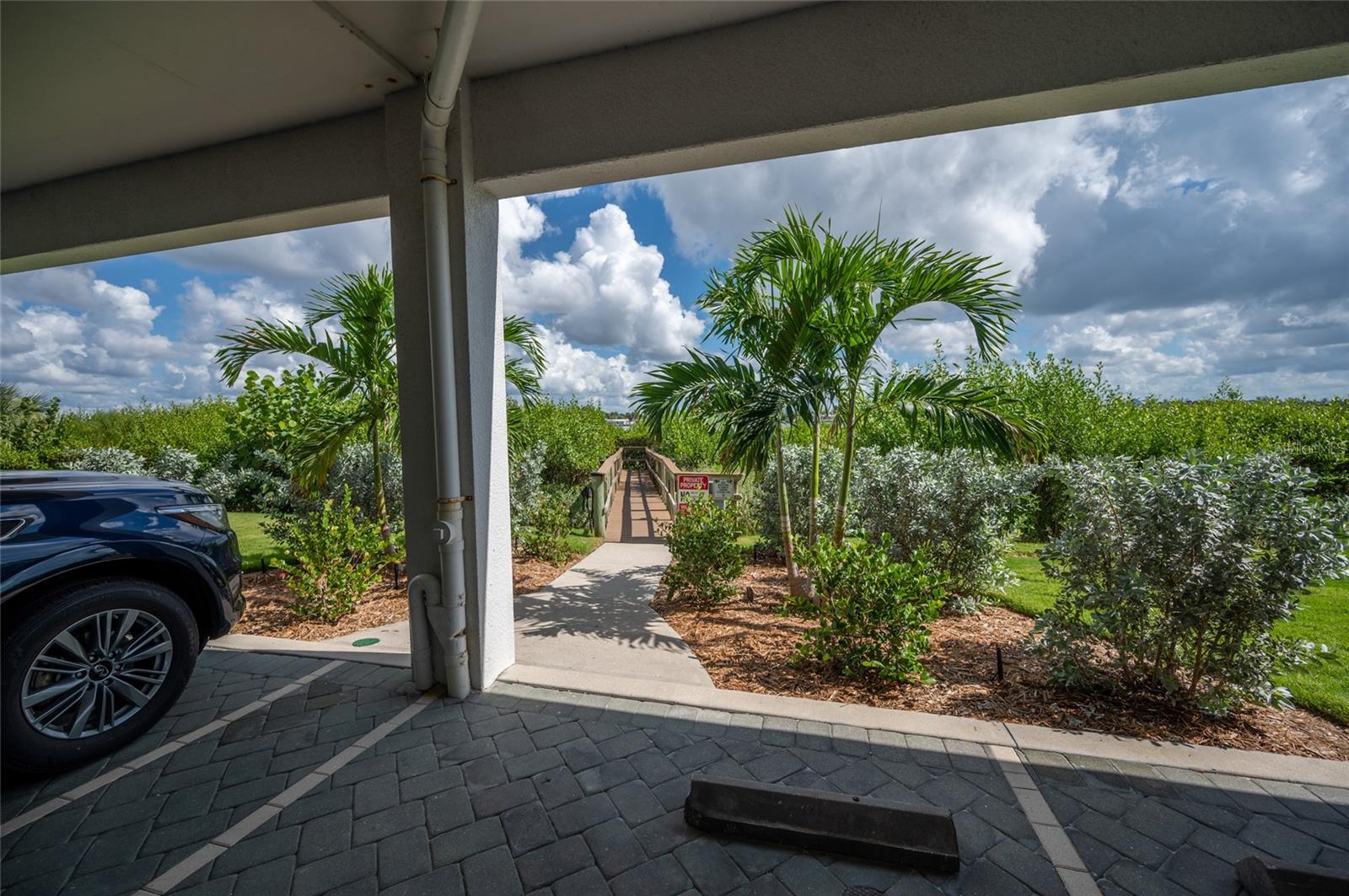 Image 33 of 50 For 1375 Beach Road 112