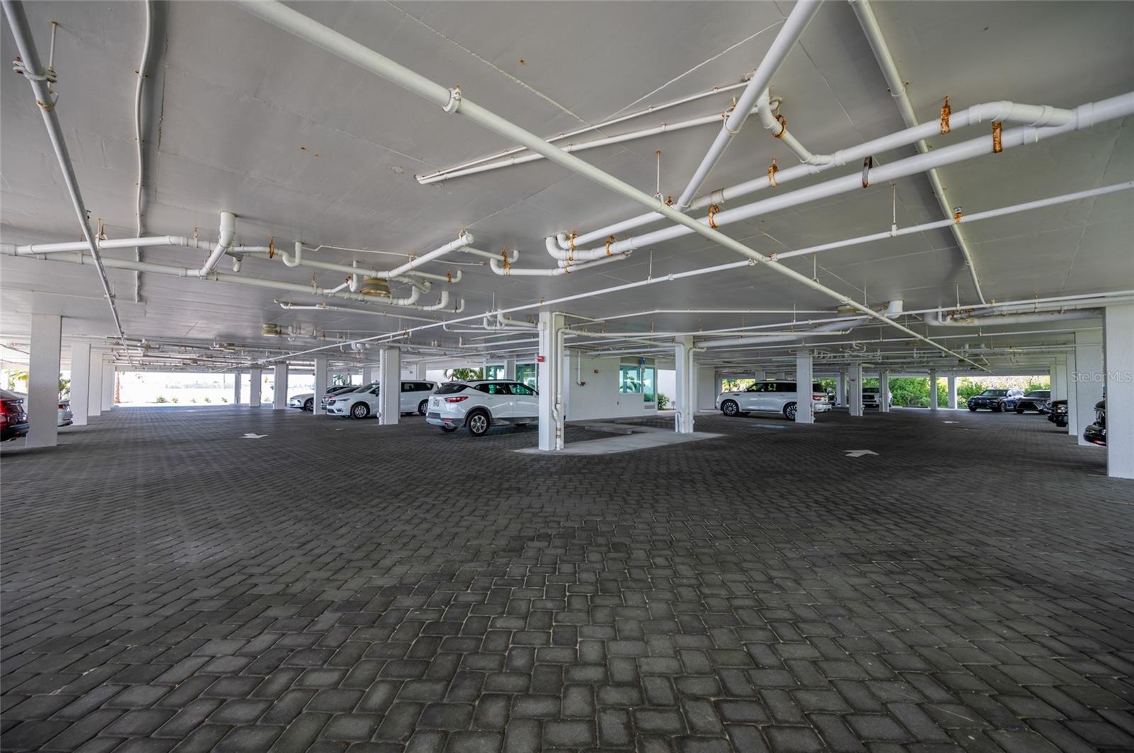 Image 43 of 50 For 1375 Beach Road 112