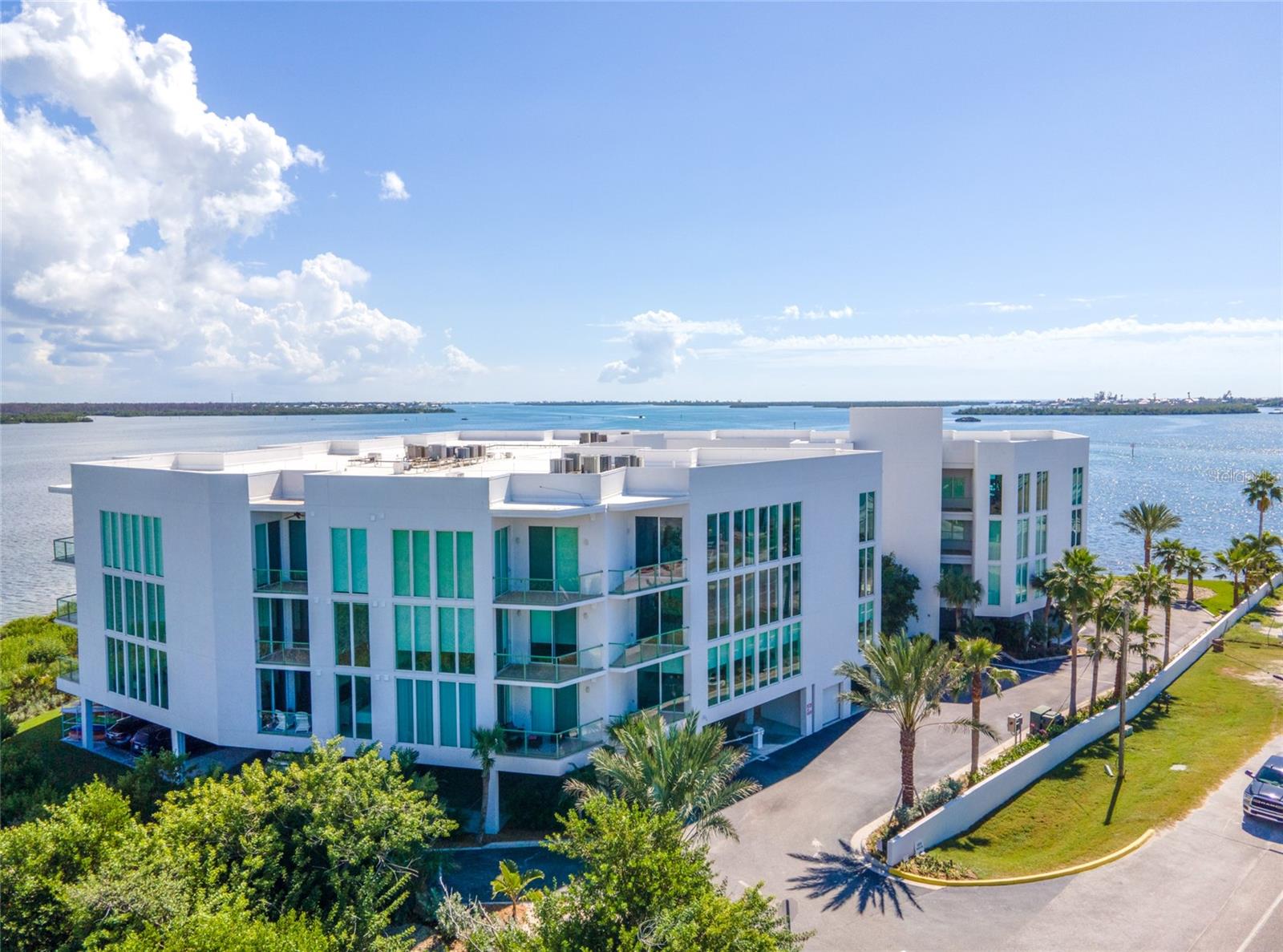 Image 44 of 50 For 1375 Beach Road 112