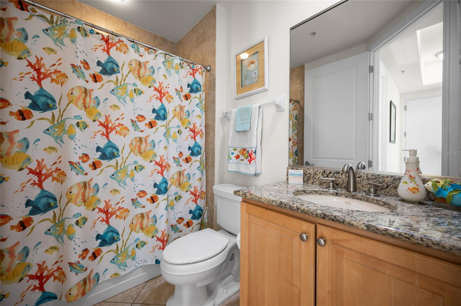 Image 7 of 50 For 1375 Beach Road 112