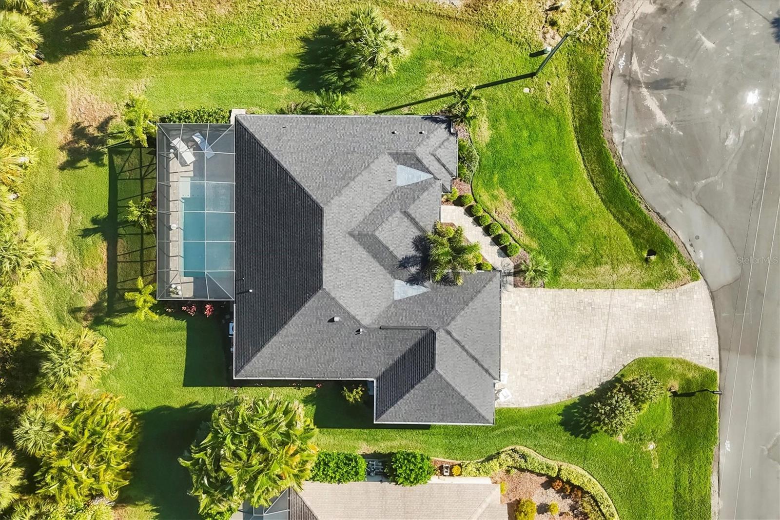 Image 38 of 45 For 27 Par View Place