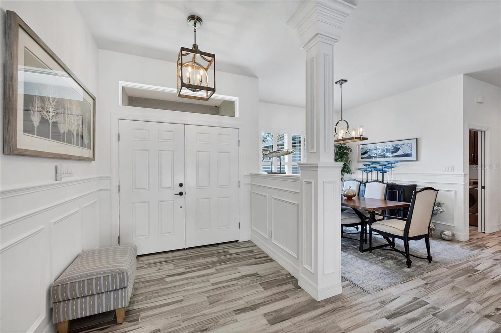 Image 4 of 45 For 27 Par View Place